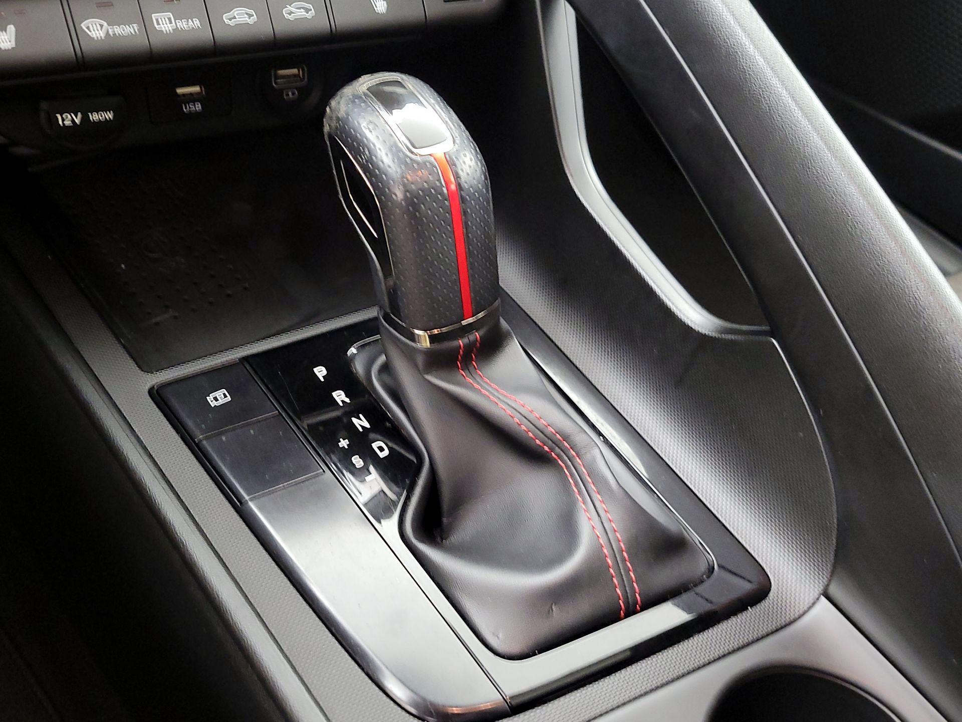 Thumbnail: 2023 Hyundai Elantra - 18