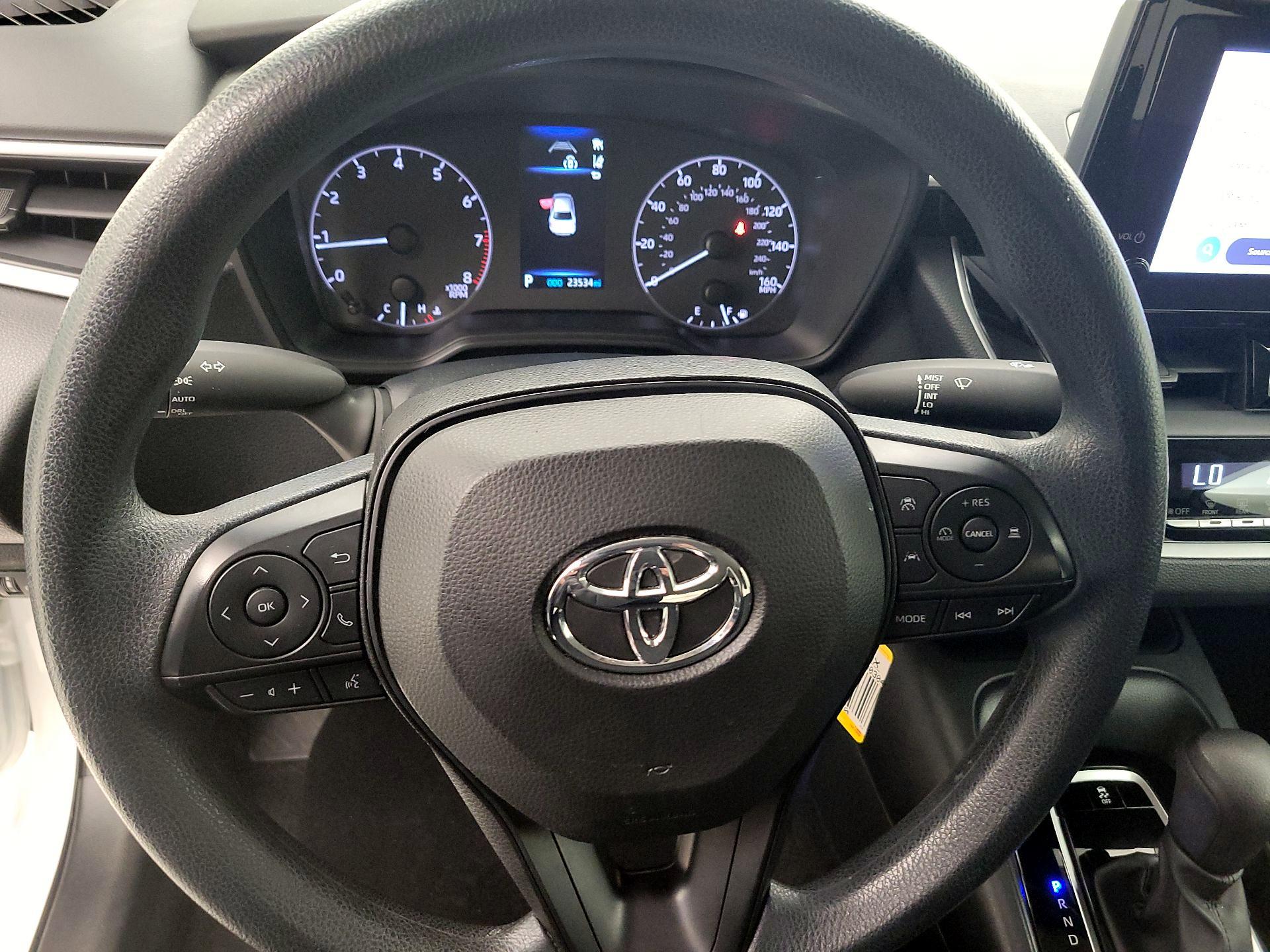 Thumbnail: 2023 Toyota Corolla - 10