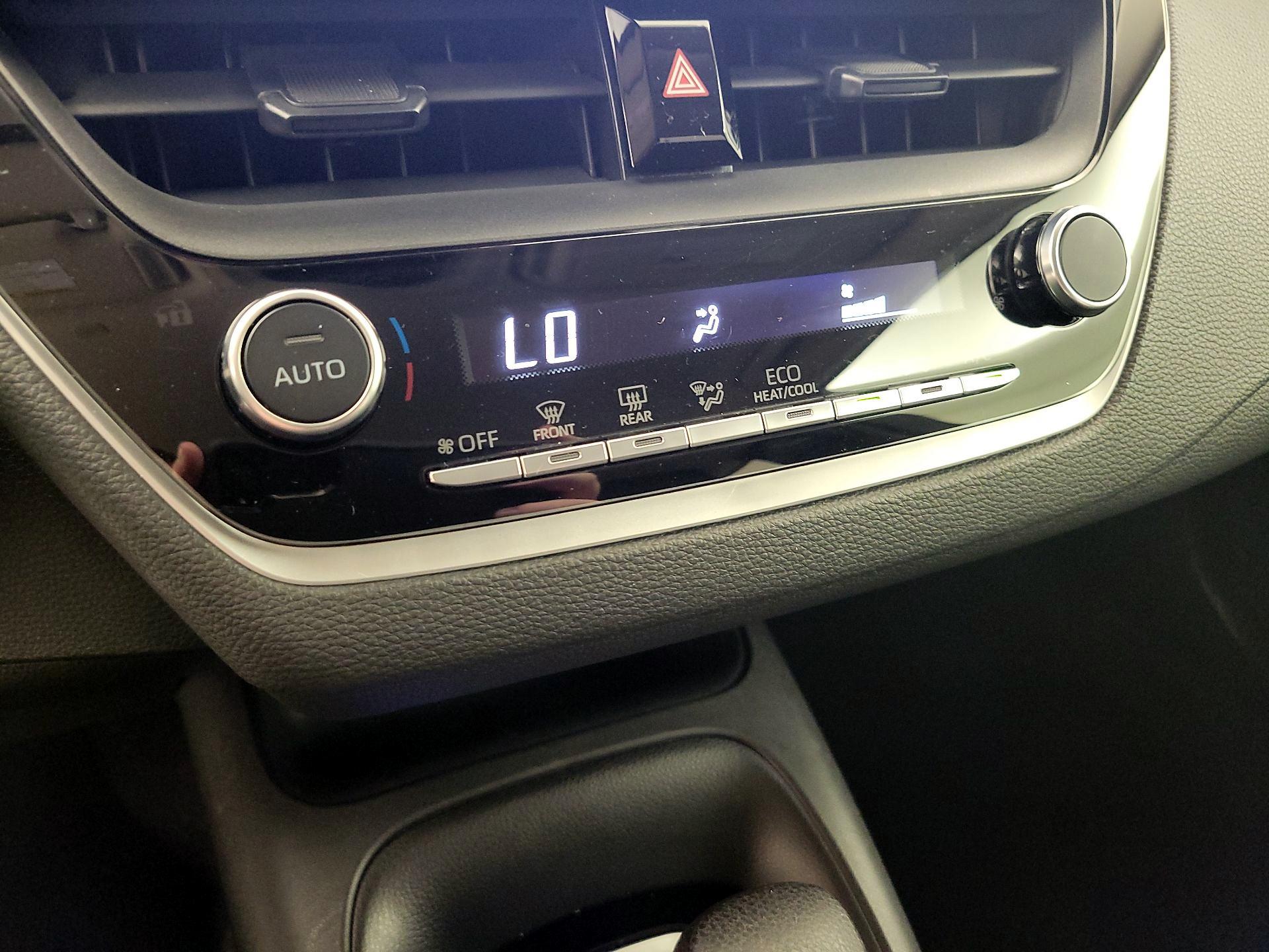 Thumbnail: 2023 Toyota Corolla - 16