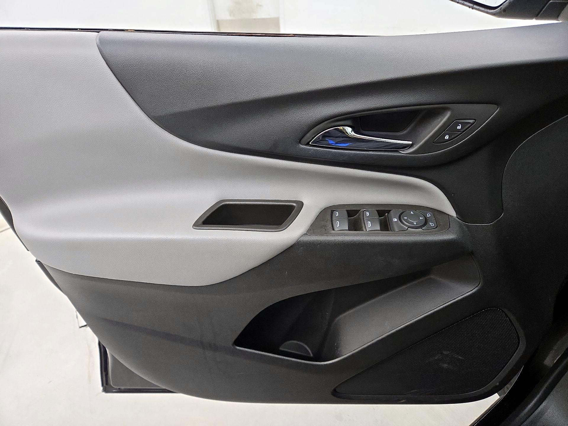 Thumbnail: 2023 Chevrolet Equinox - 12