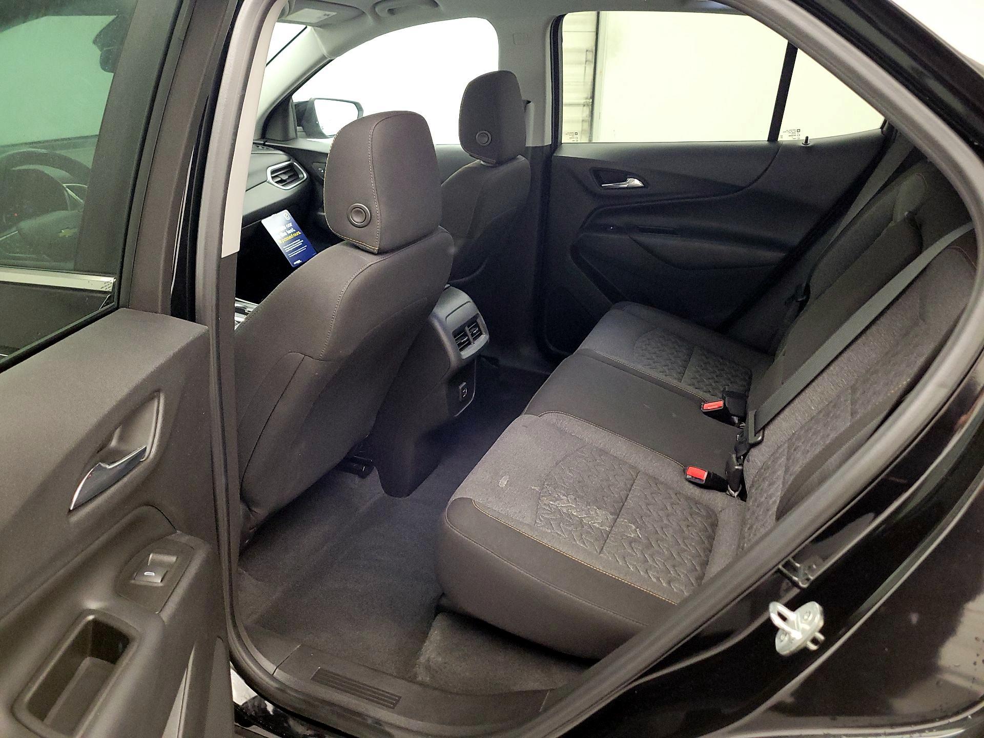 Thumbnail: 2022 Chevrolet Equinox - 19