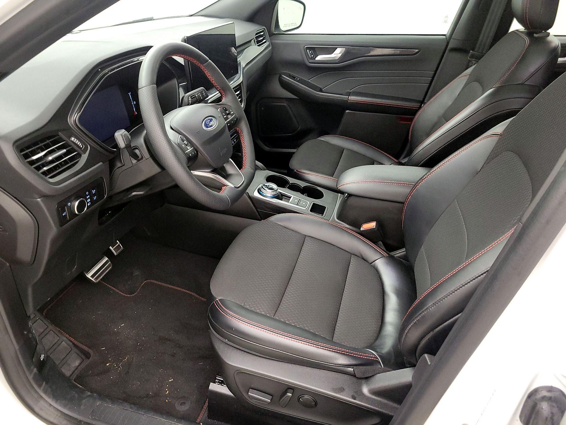 Thumbnail: 2023 Ford Escape - 11