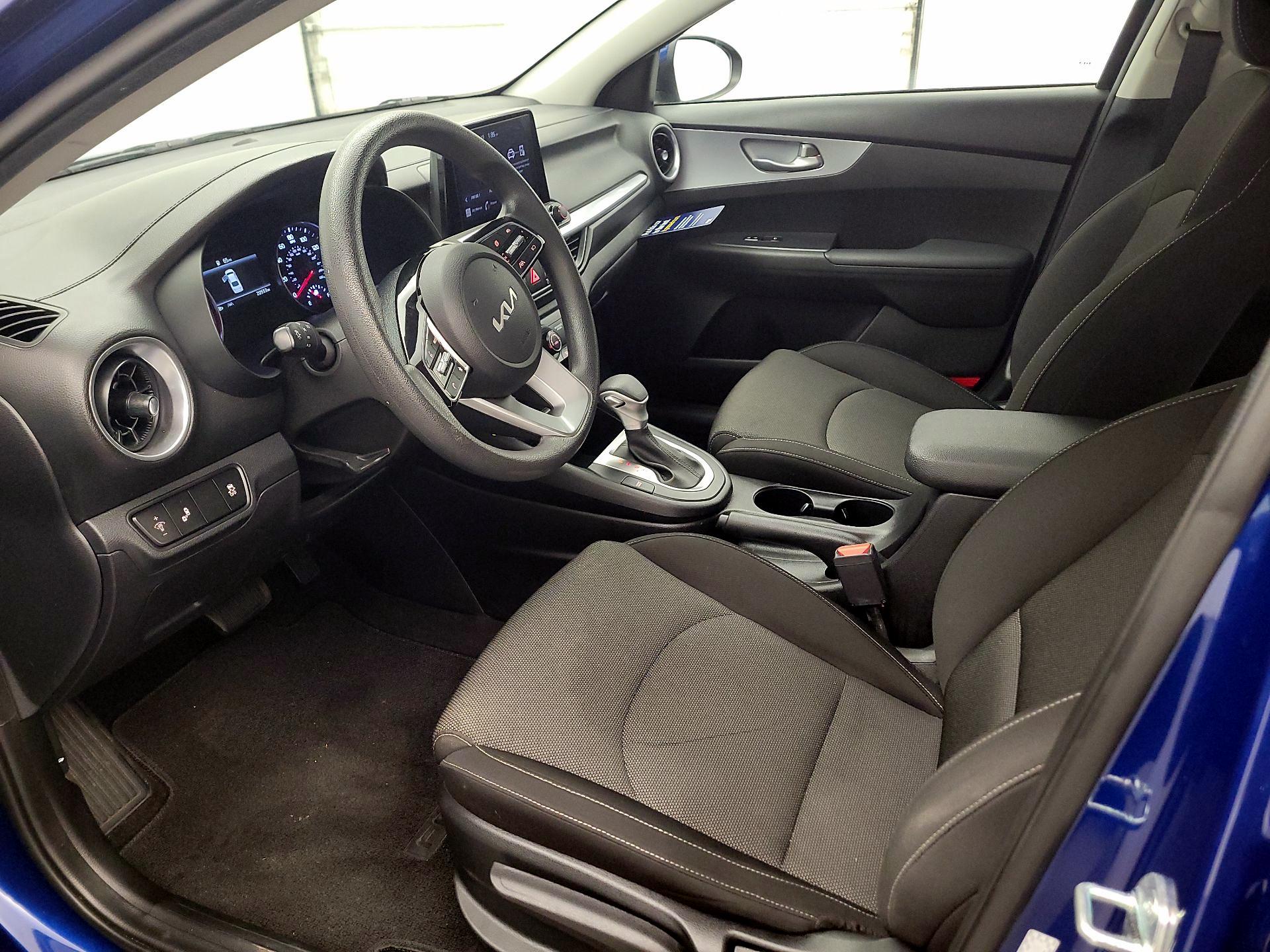 Thumbnail: 2023 Kia Forte - 11