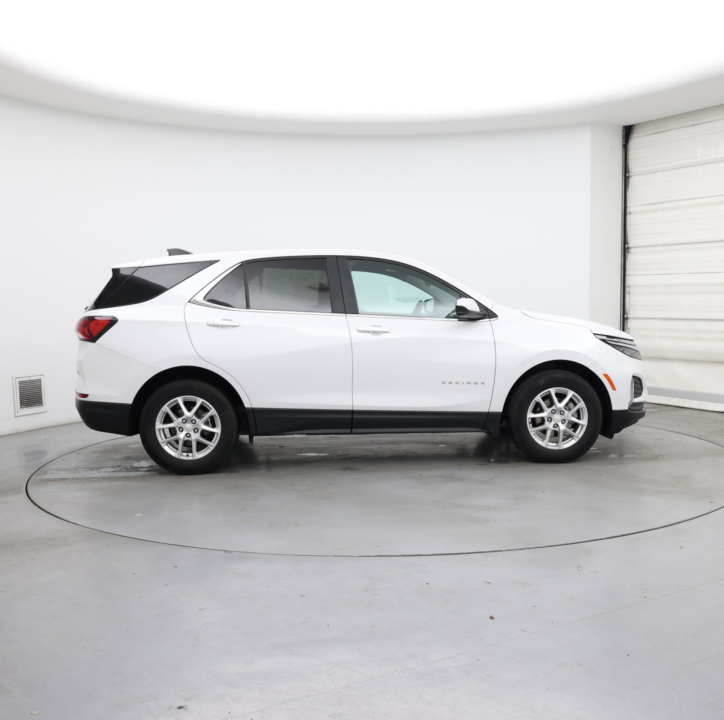 Thumbnail: 2022 Chevrolet Equinox - 7