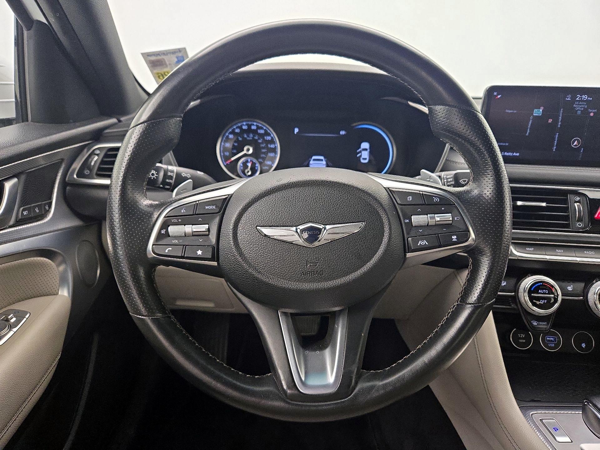 Thumbnail: 2022 Genesis G70 - 10