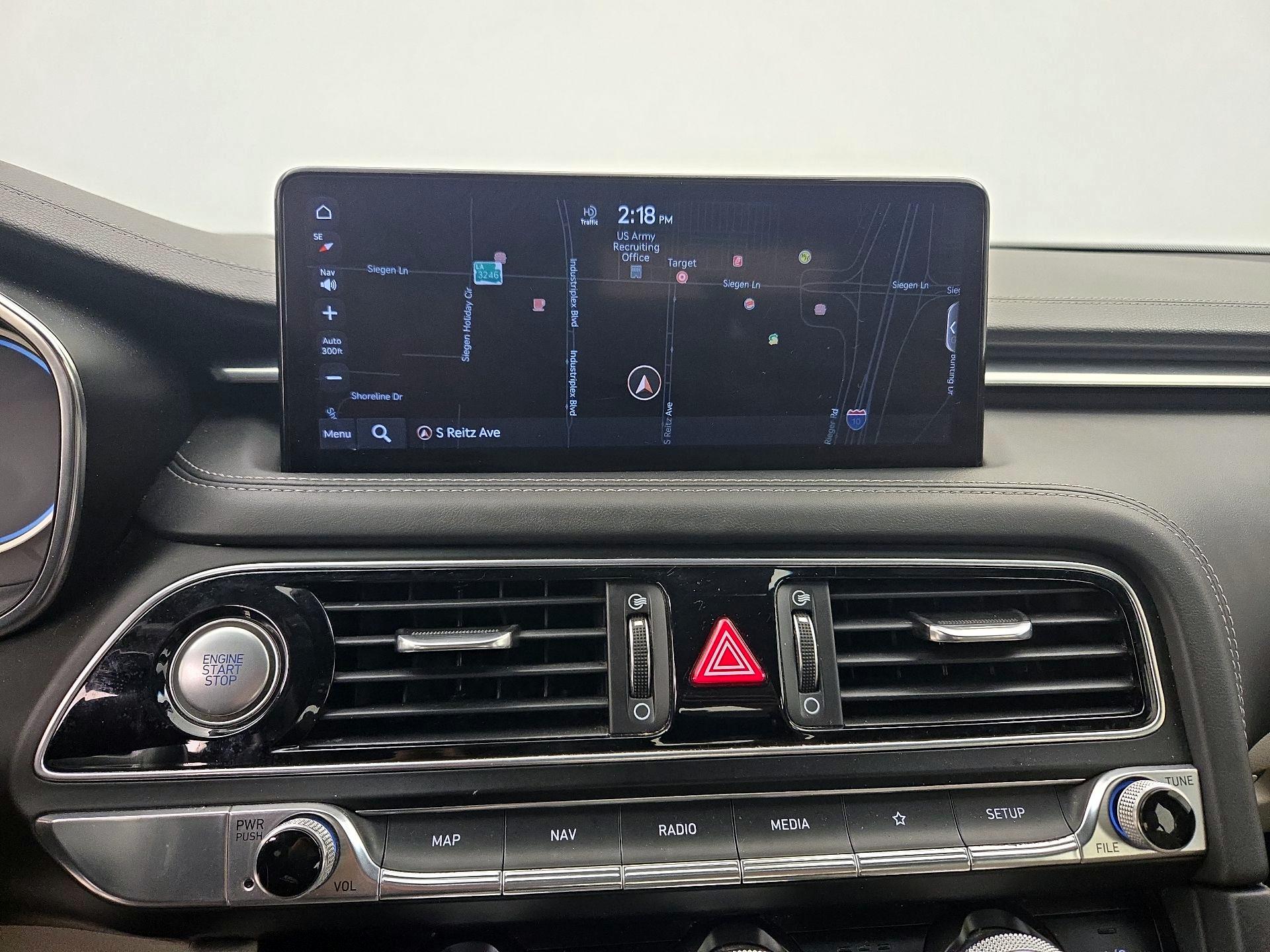 Thumbnail: 2022 Genesis G70 - 14