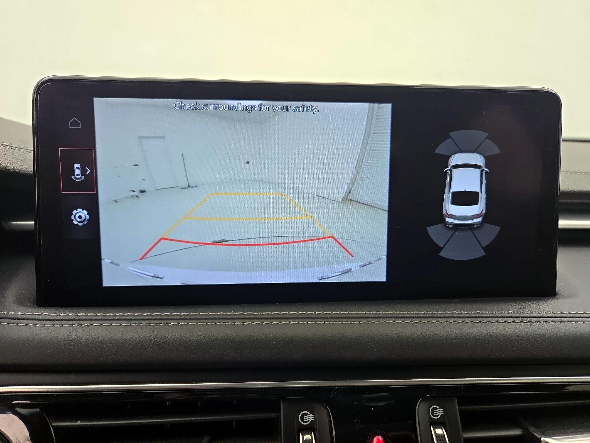 Thumbnail: 2022 Genesis G70 - 15