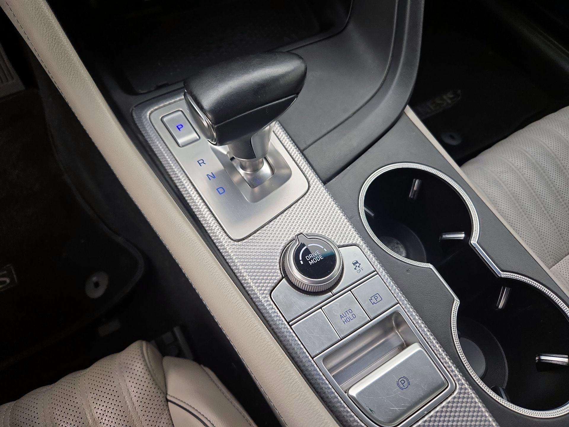 Thumbnail: 2022 Genesis G70 - 18