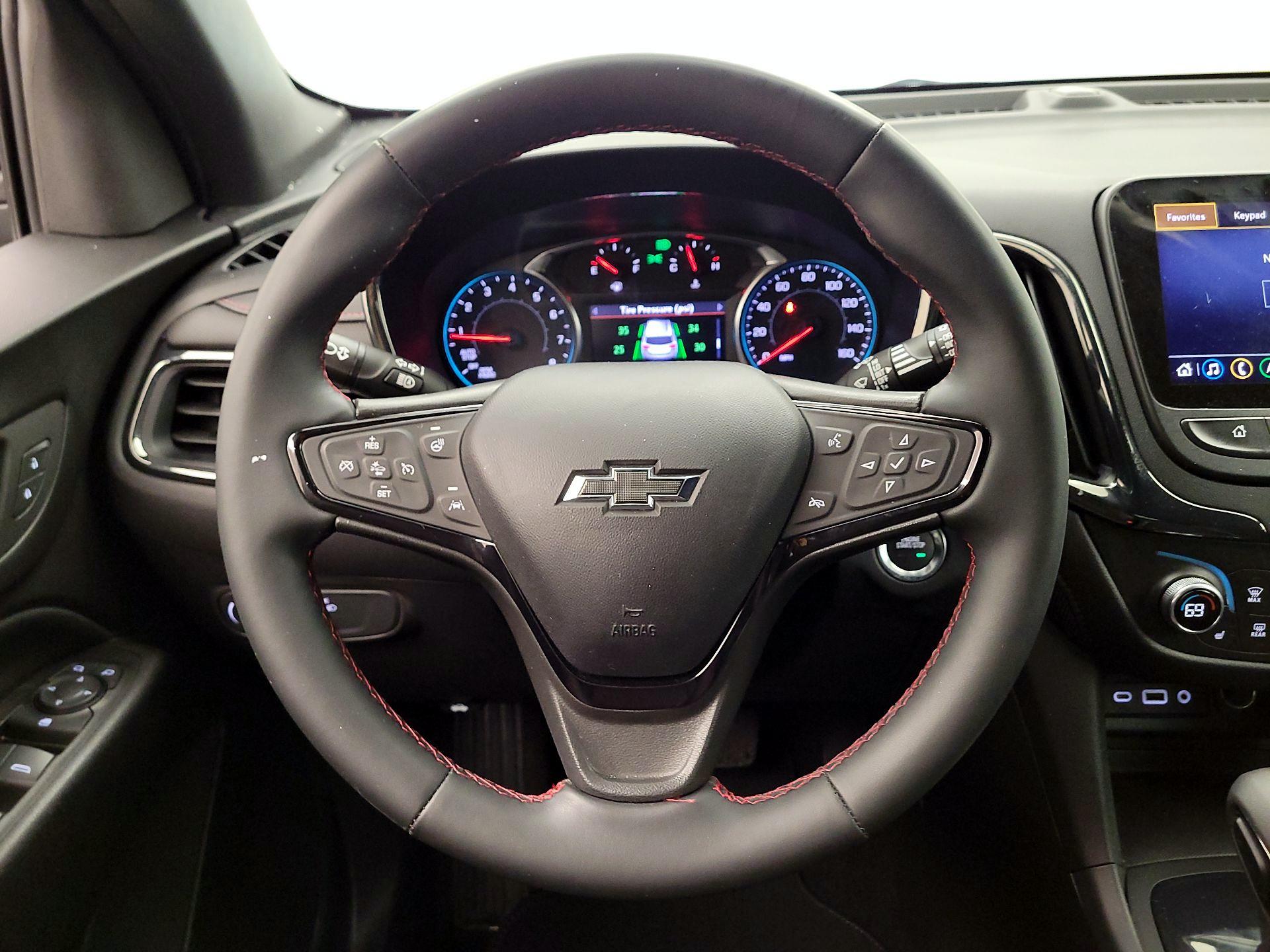 Thumbnail: 2023 Chevrolet Equinox - 10