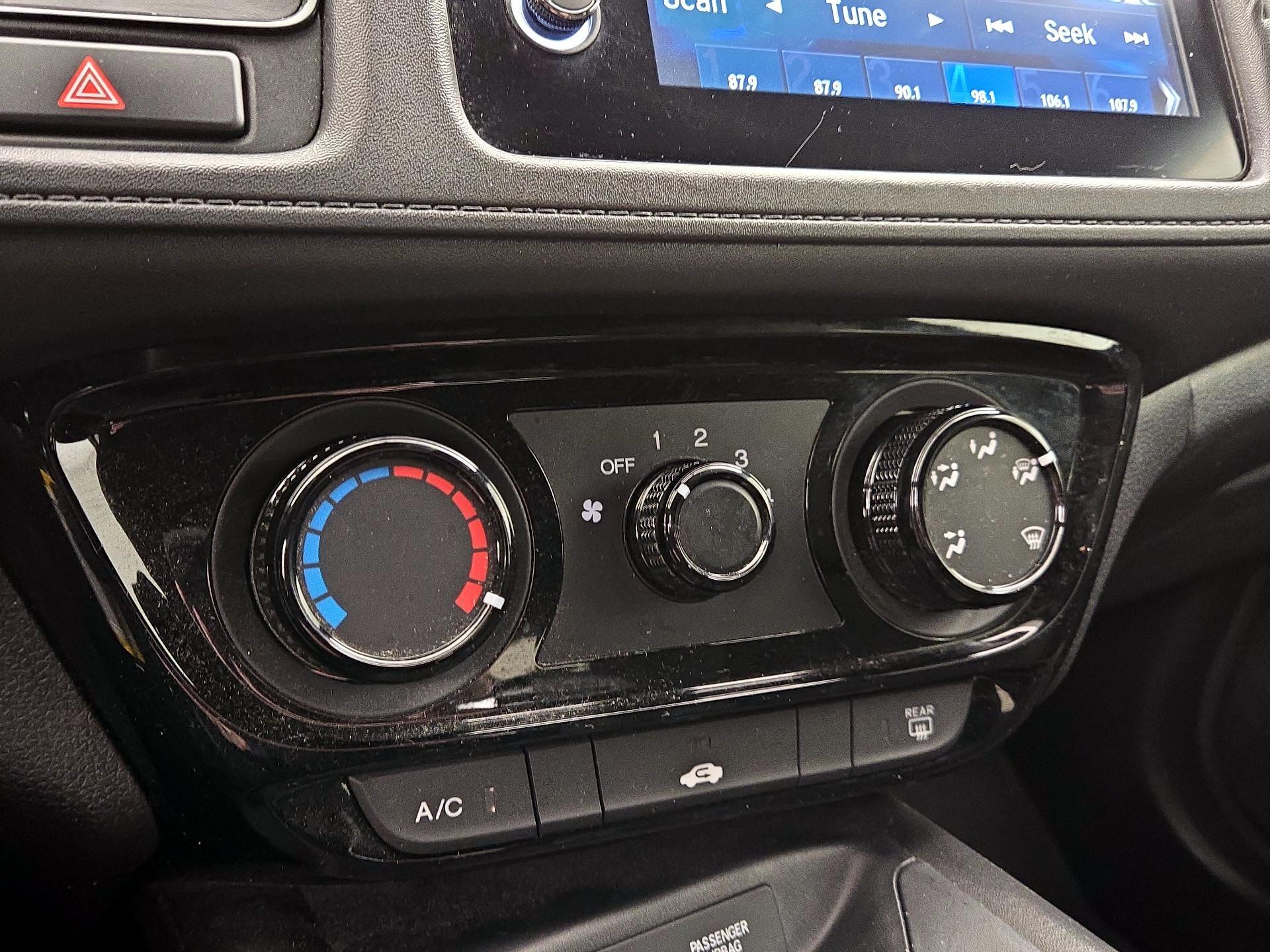 Thumbnail: 2022 Honda HR-V - 16