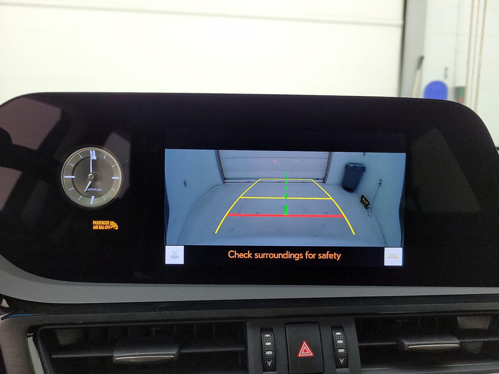 Thumbnail: 2024 Lexus ES - 14