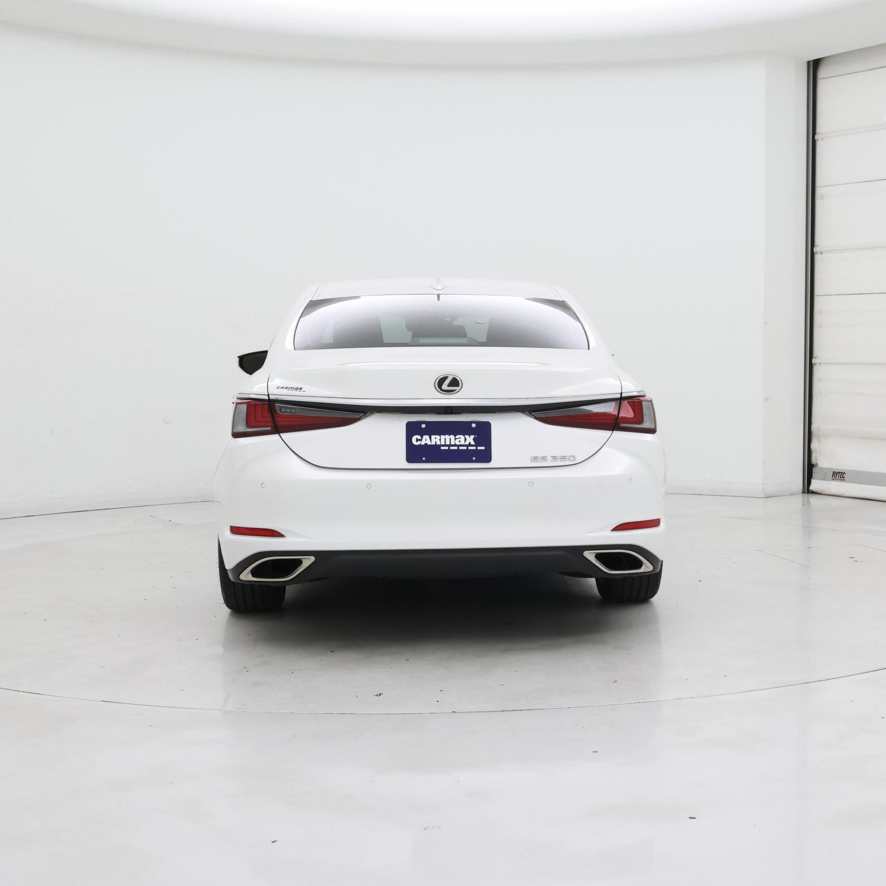 Thumbnail: 2024 Lexus ES - 6