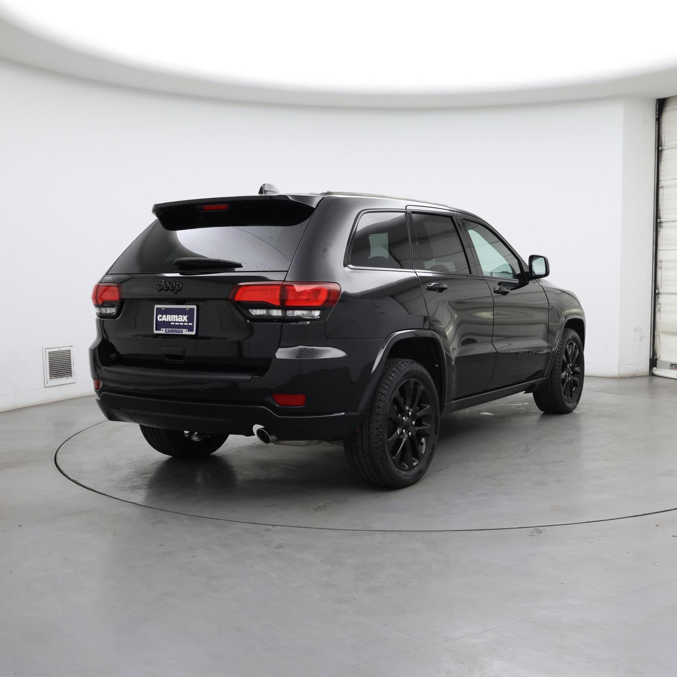 Thumbnail: 2021 Jeep Grand Cherokee - 8