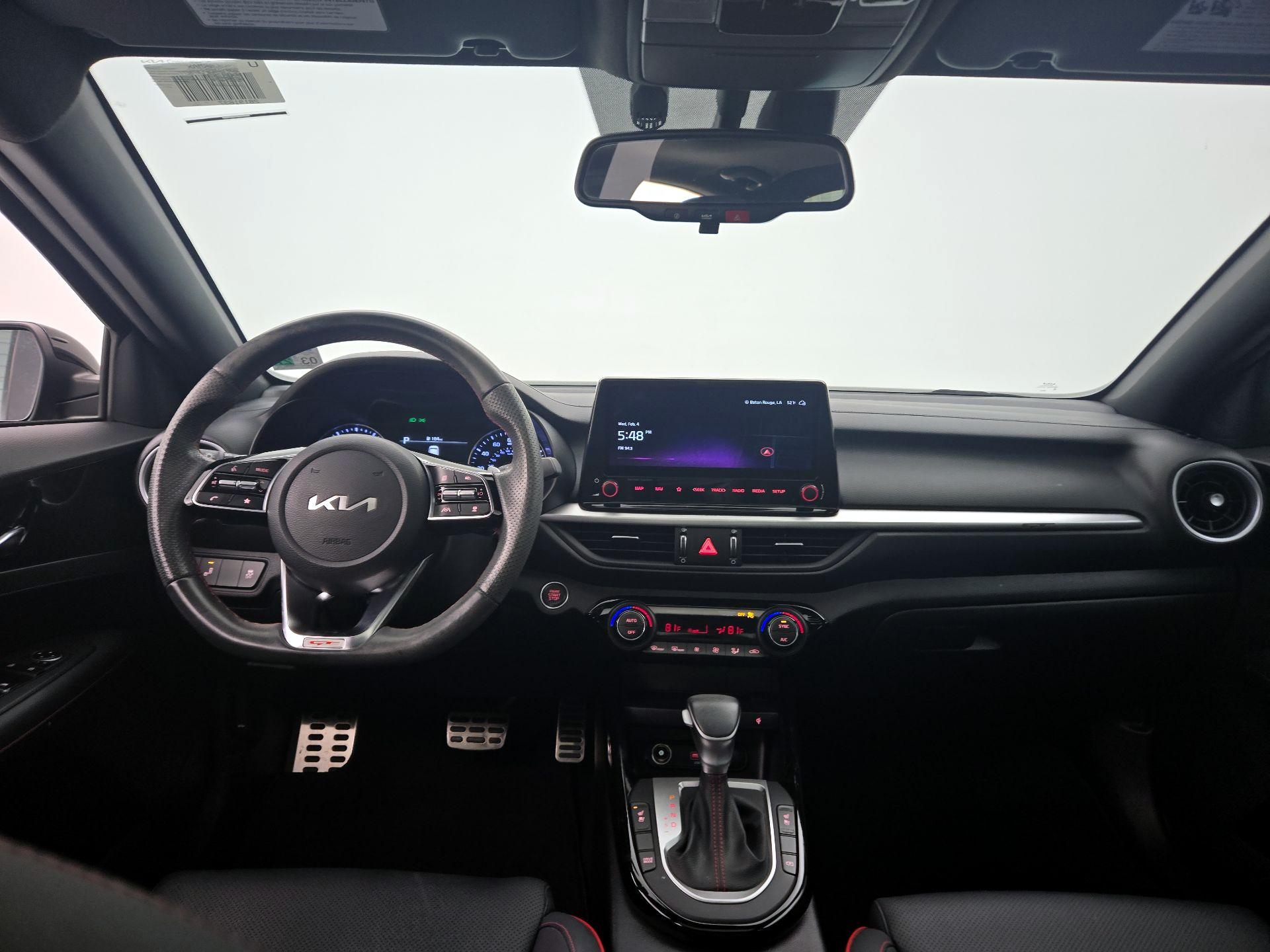 Thumbnail: 2023 Kia Forte - 9