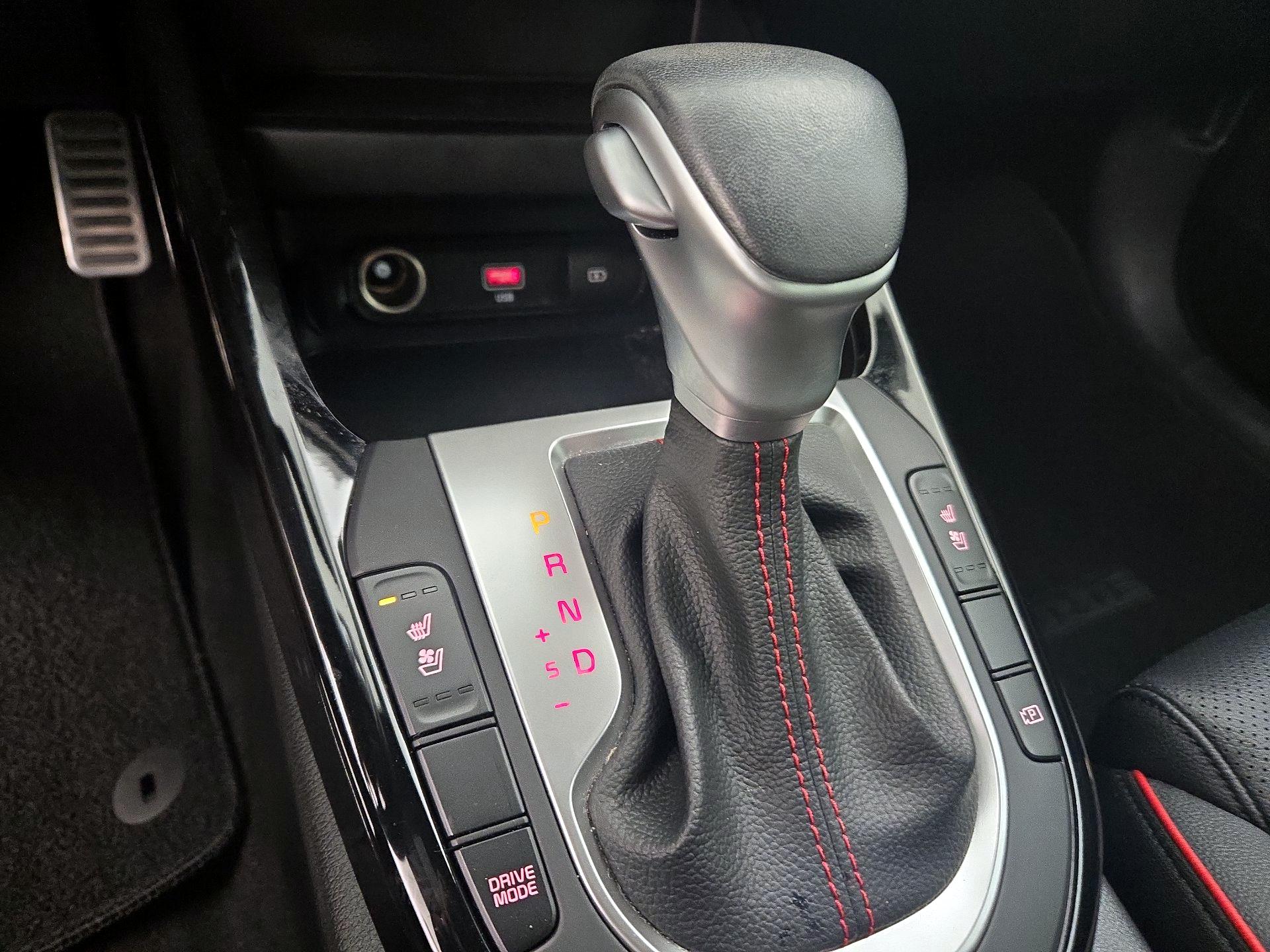 Thumbnail: 2023 Kia Forte - 17