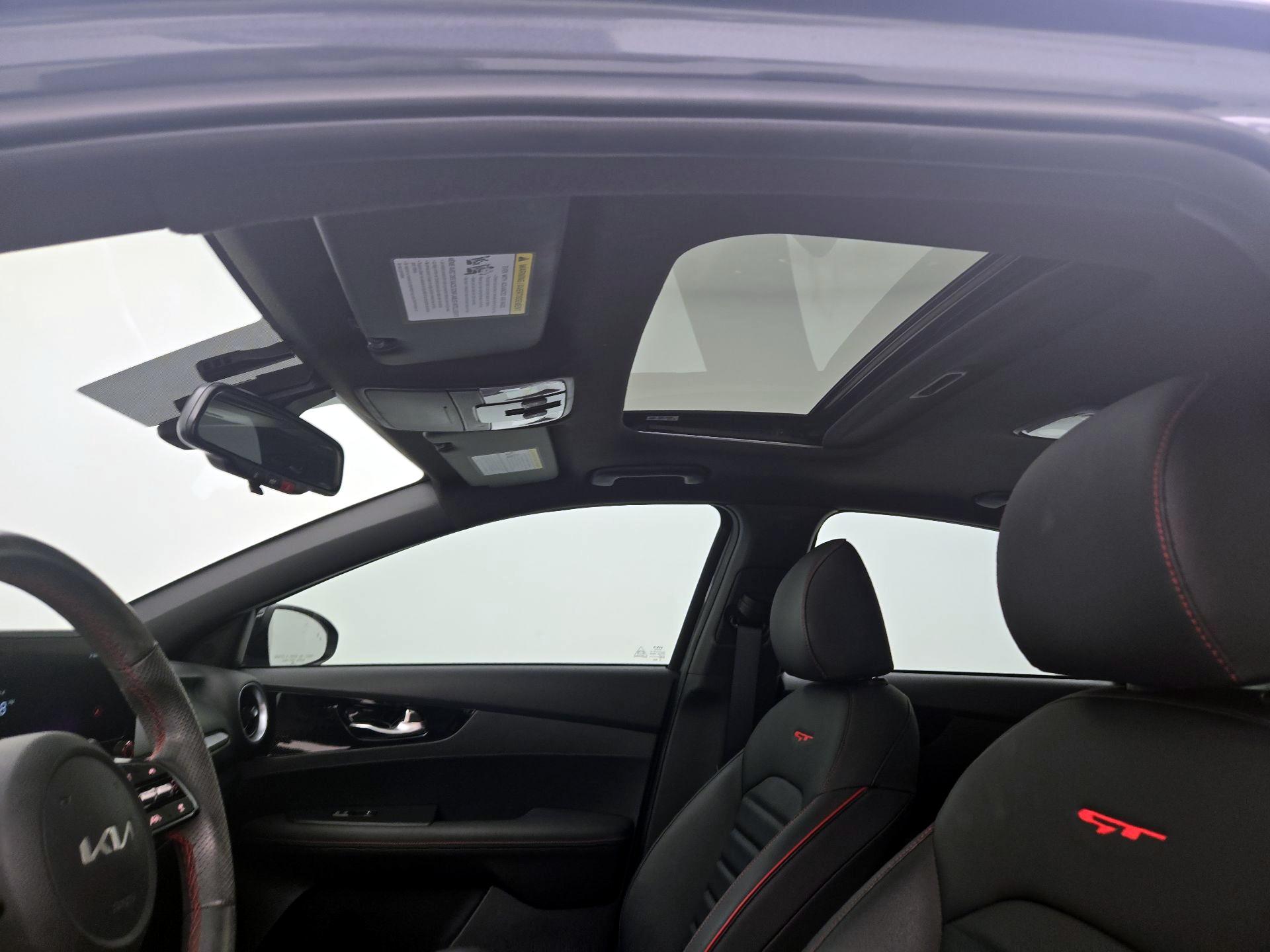 Thumbnail: 2023 Kia Forte - 19