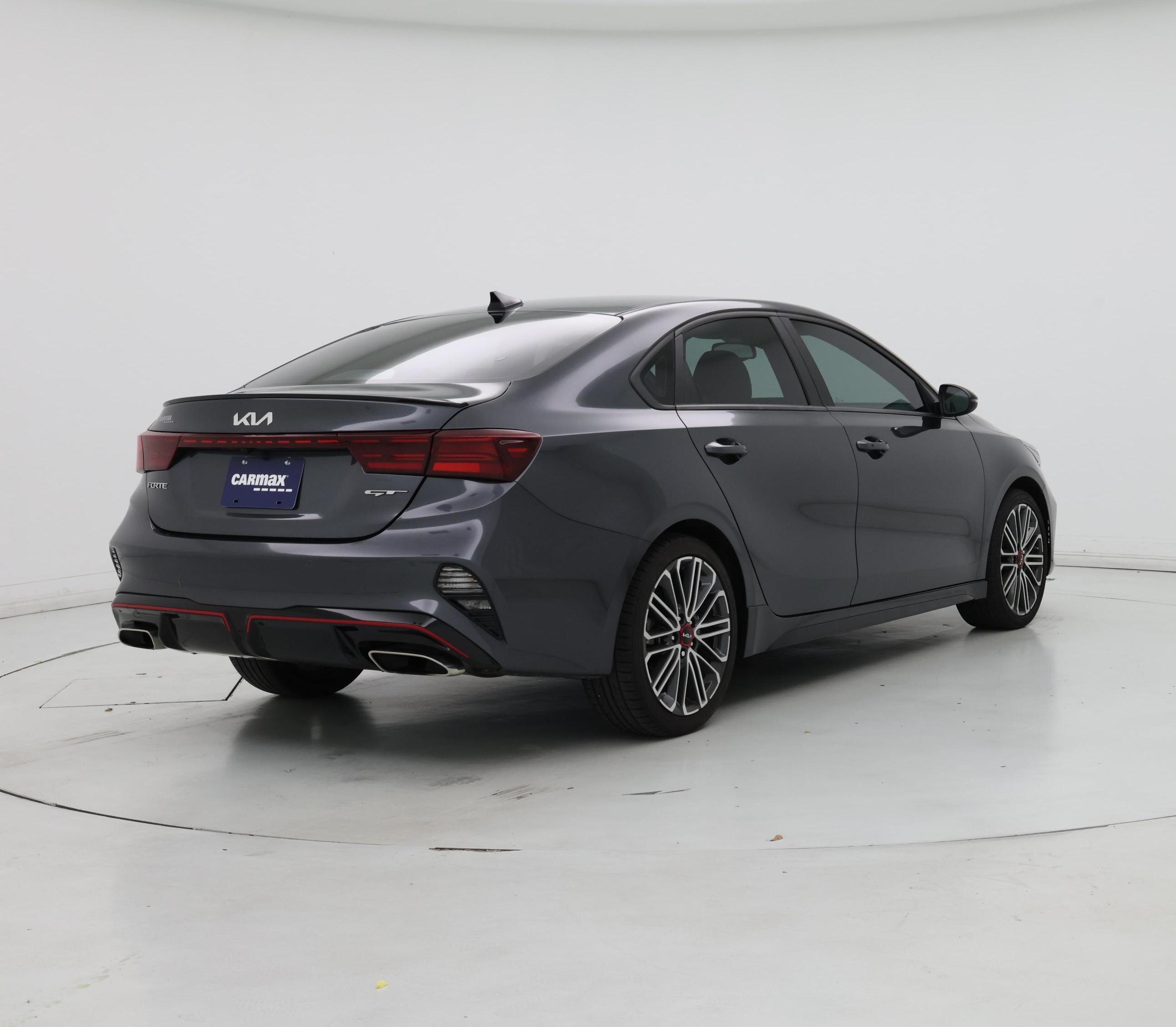 Thumbnail: 2023 Kia Forte - 8