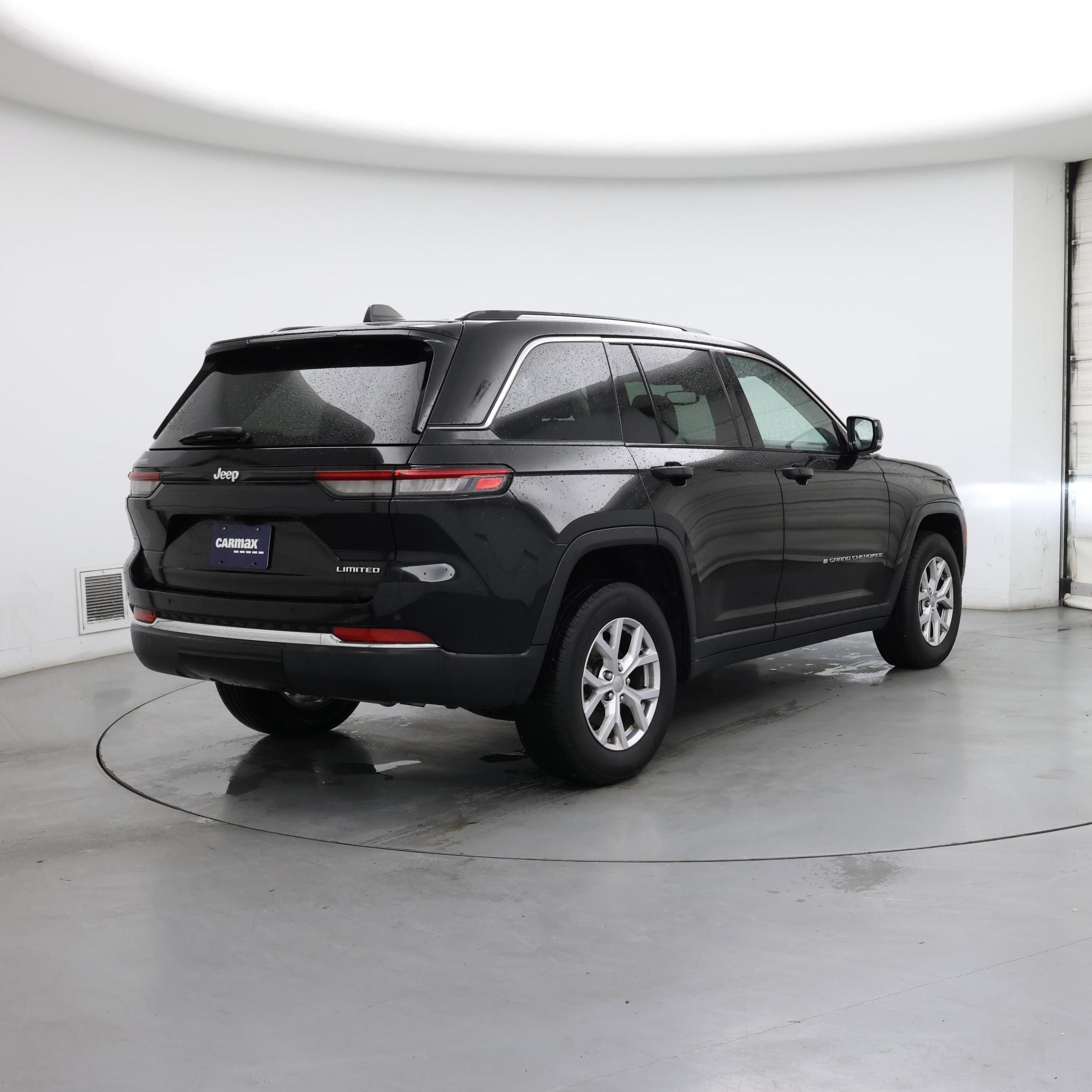 Thumbnail: 2022 Jeep Grand Cherokee - 8