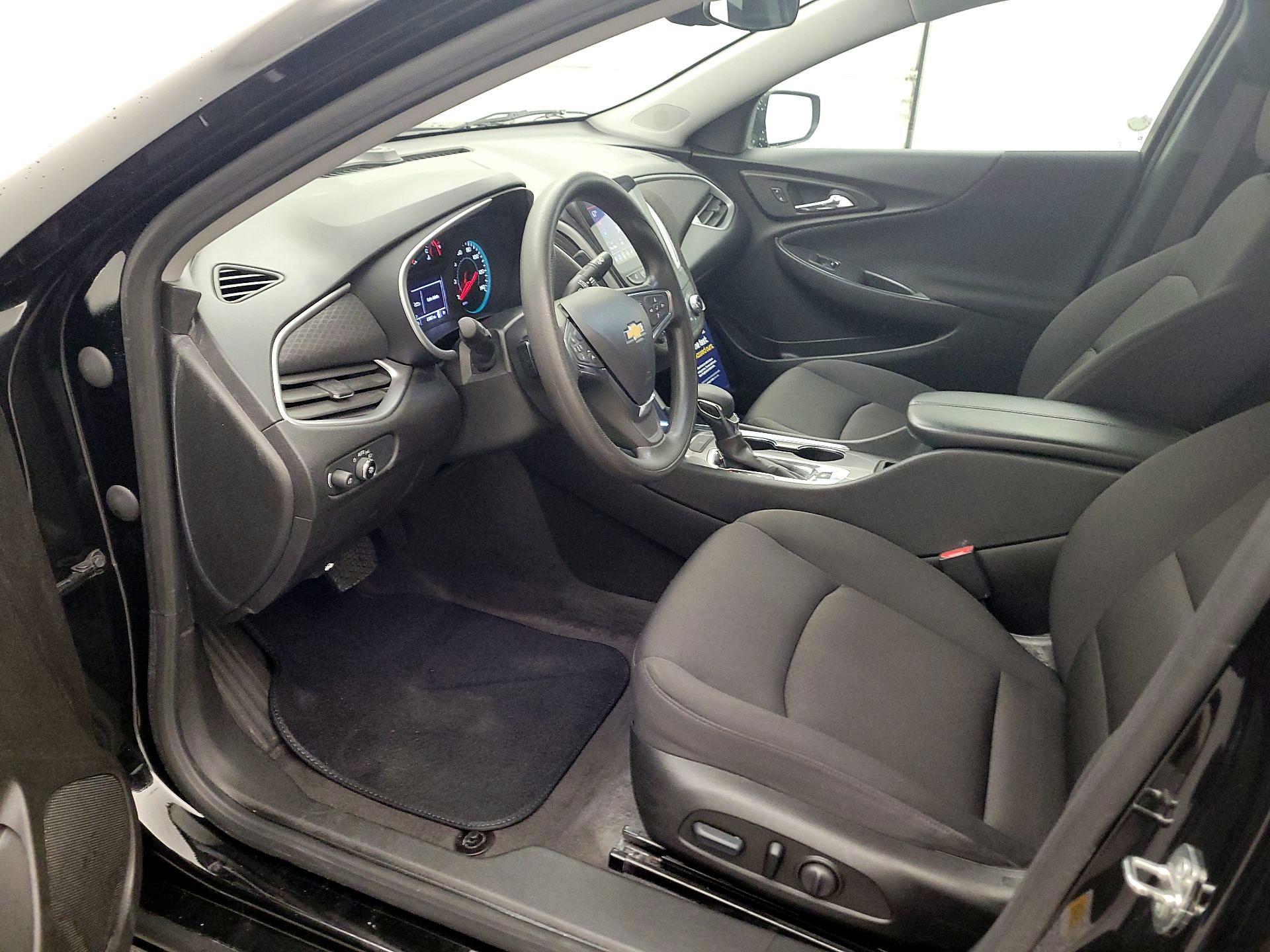 Thumbnail: 2023 Chevrolet Malibu - 11