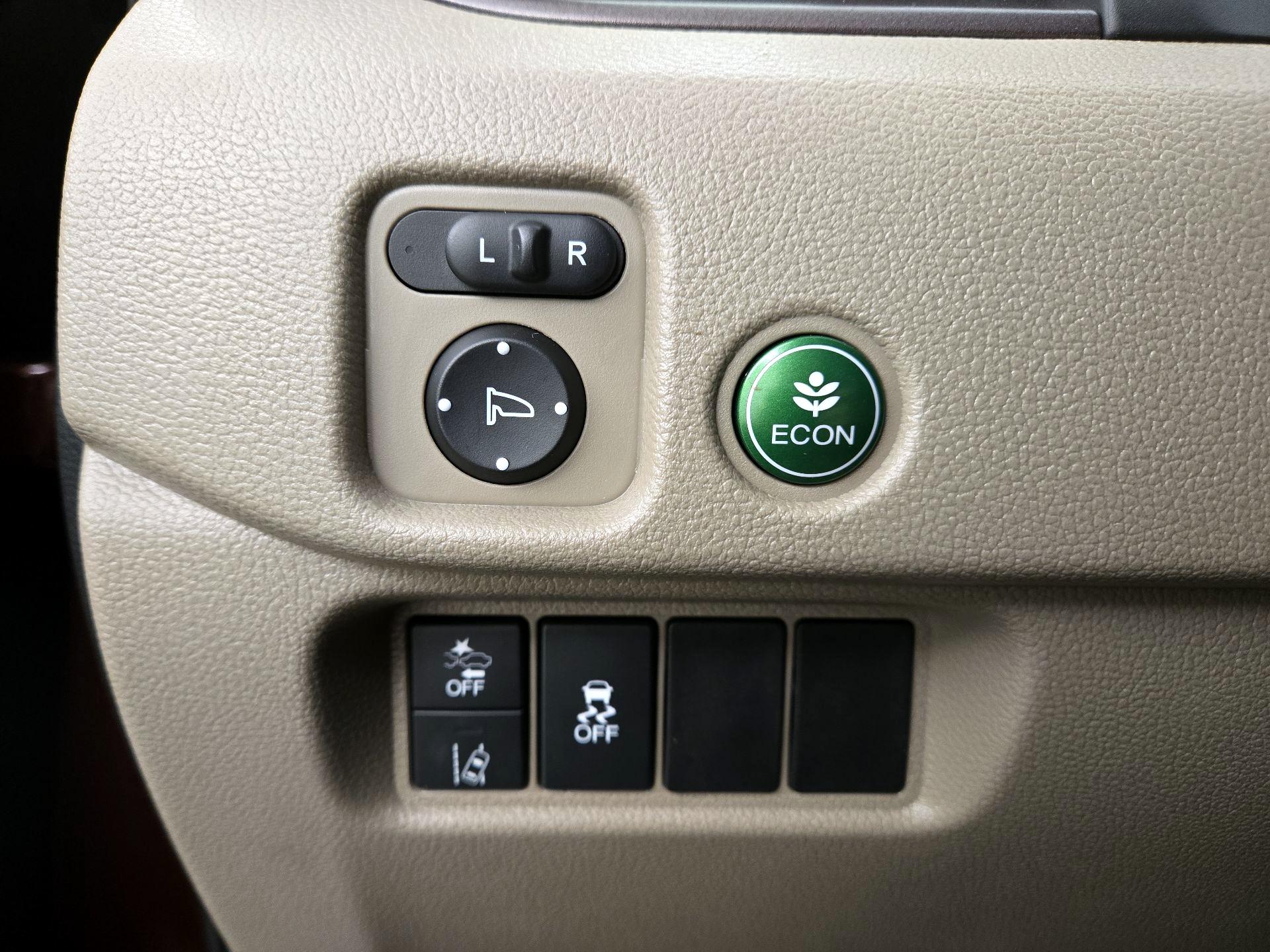 Thumbnail: 2022 Honda Pilot - 13