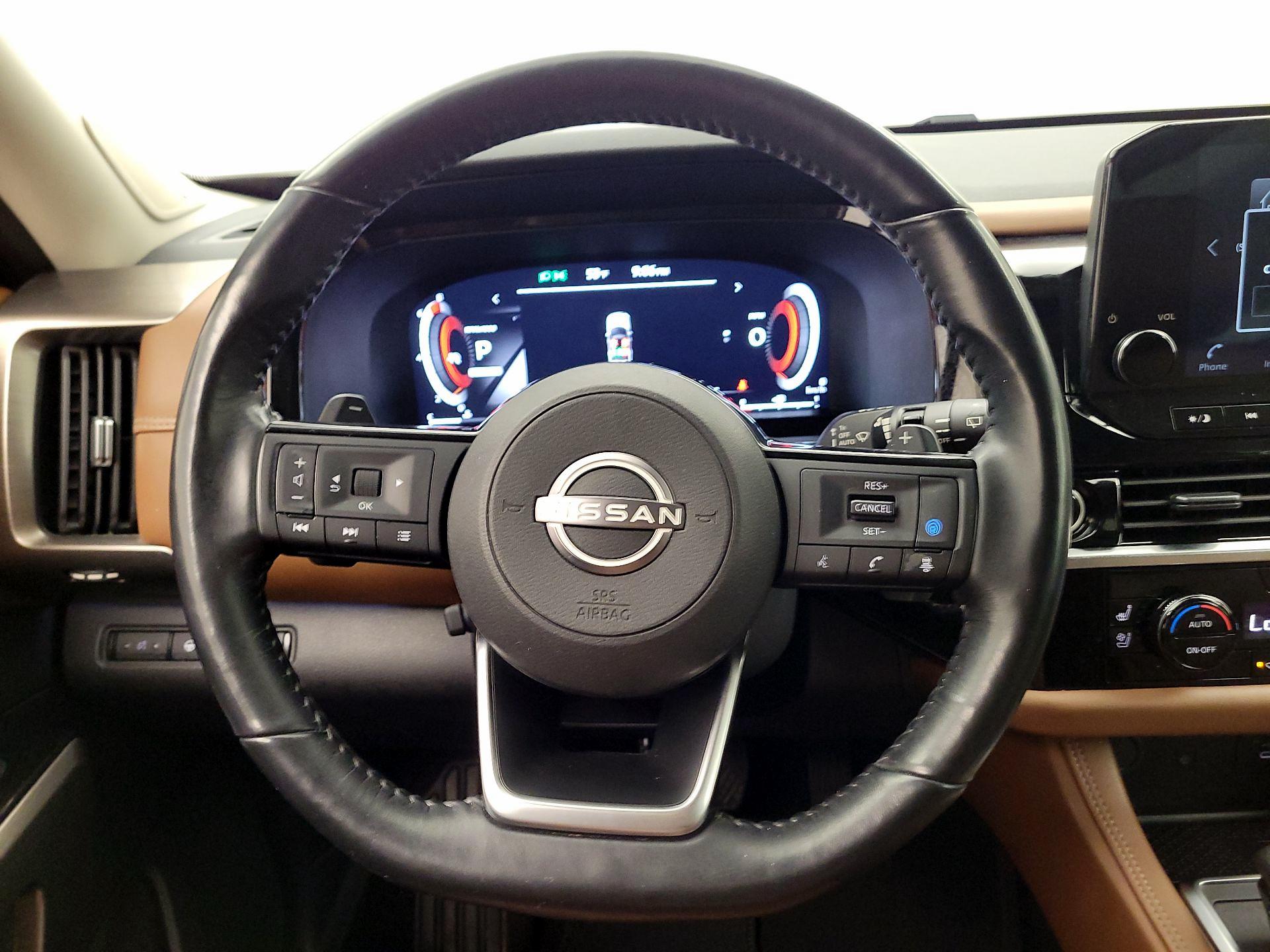 Thumbnail: 2023 Nissan Pathfinder - 10