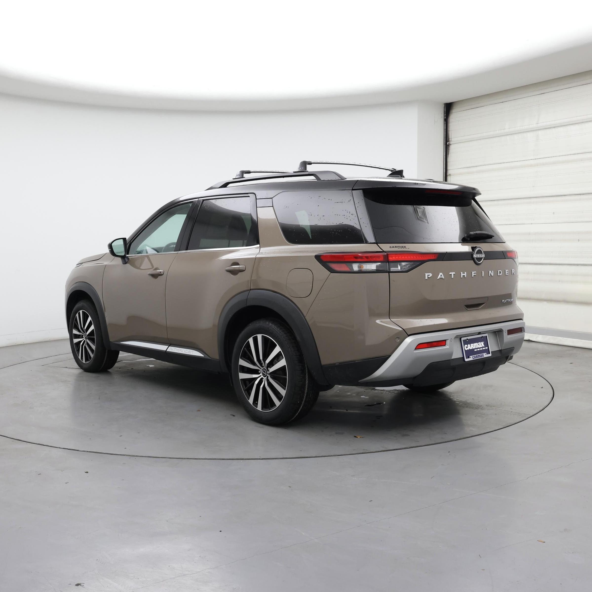 Thumbnail: 2023 Nissan Pathfinder - 2