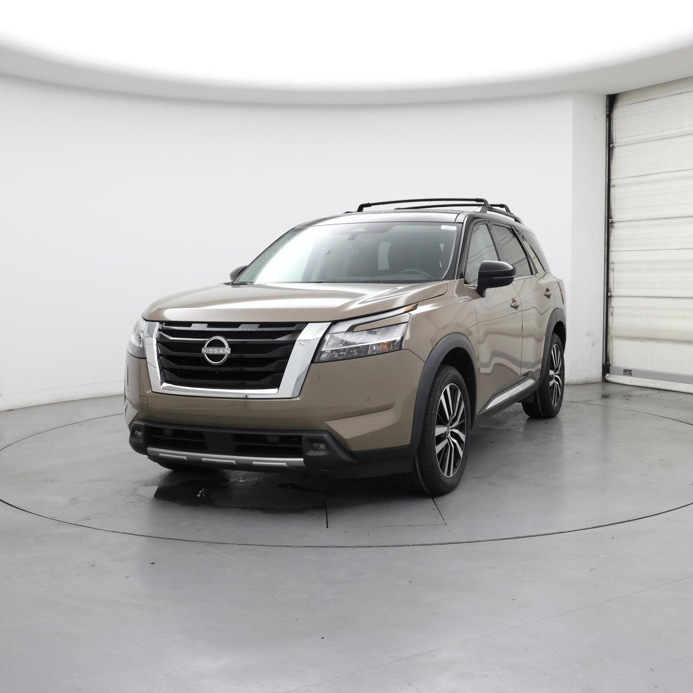 Thumbnail: 2023 Nissan Pathfinder - 4