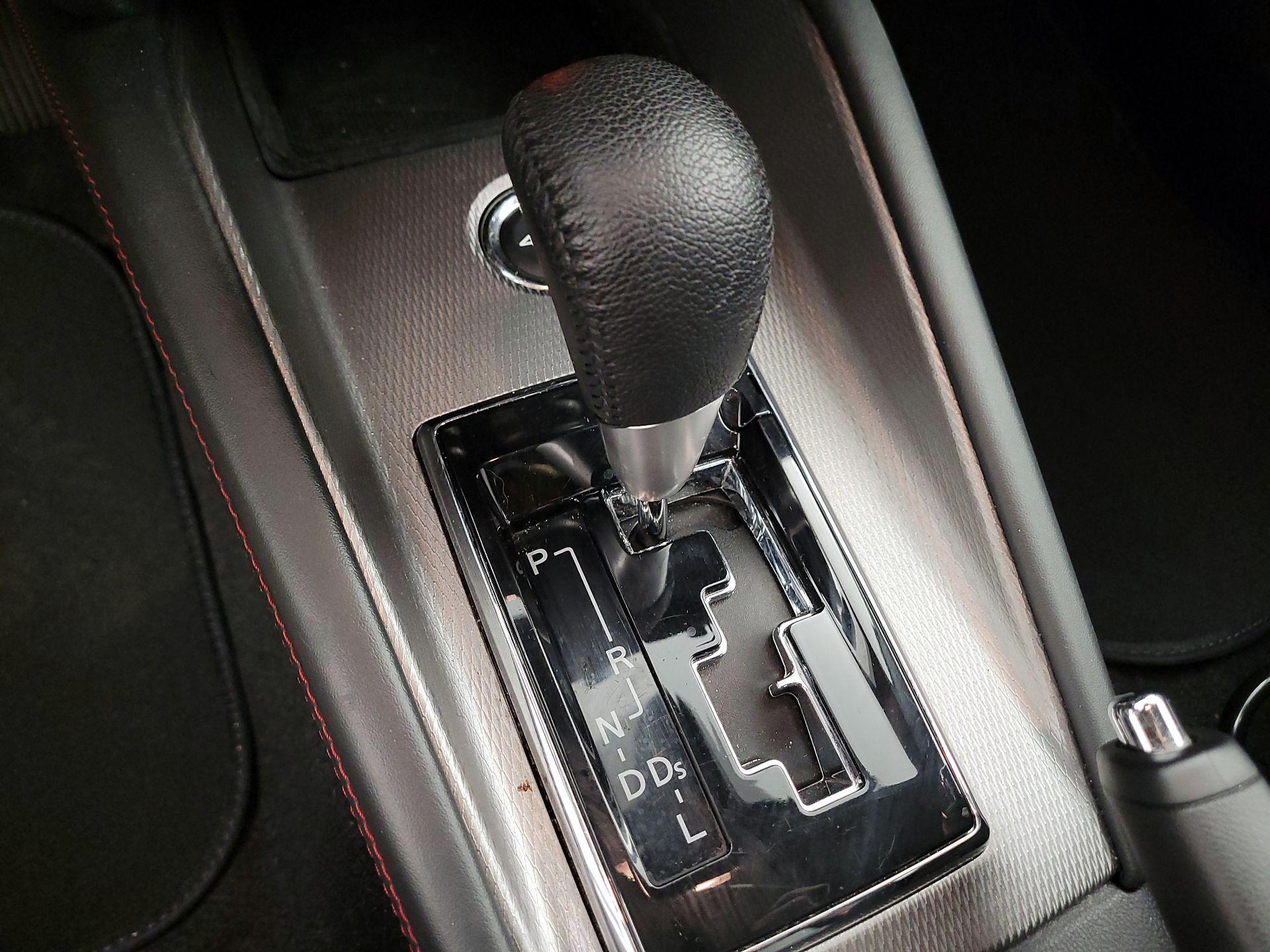 Thumbnail: 2022 Mitsubishi Outlander Sport - 17