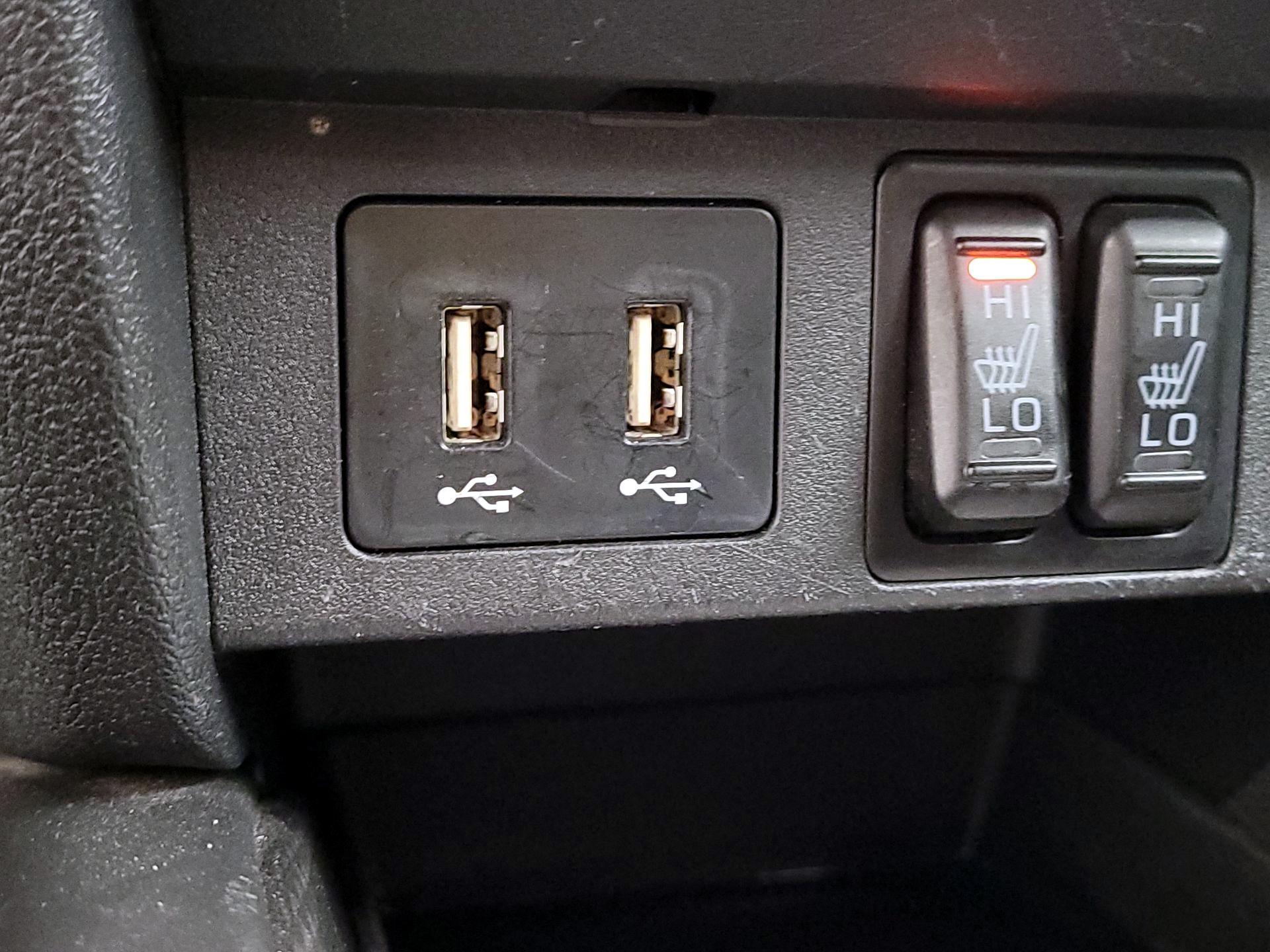 Thumbnail: 2022 Mitsubishi Outlander Sport - 18