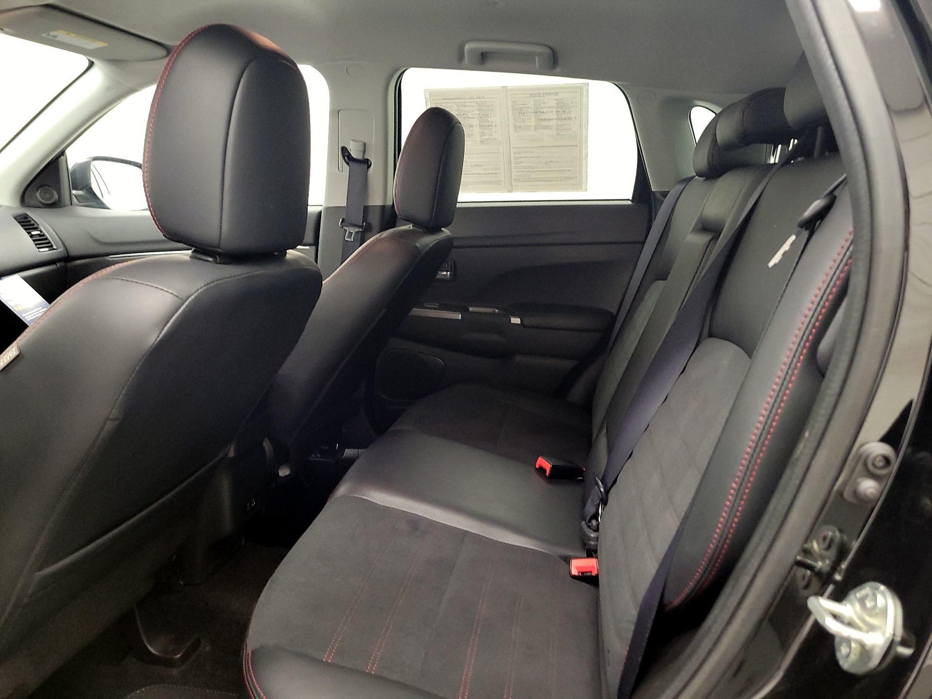 Thumbnail: 2022 Mitsubishi Outlander Sport - 19