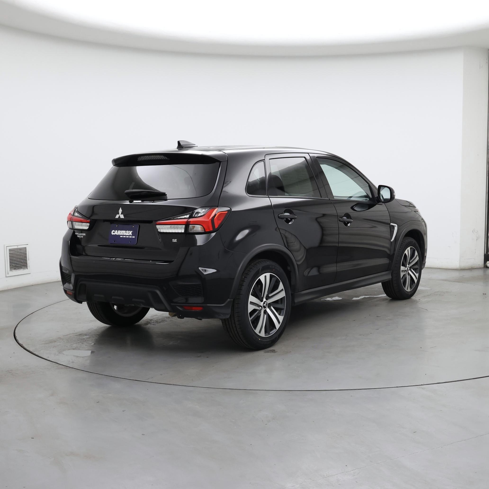 Thumbnail: 2022 Mitsubishi Outlander Sport - 8