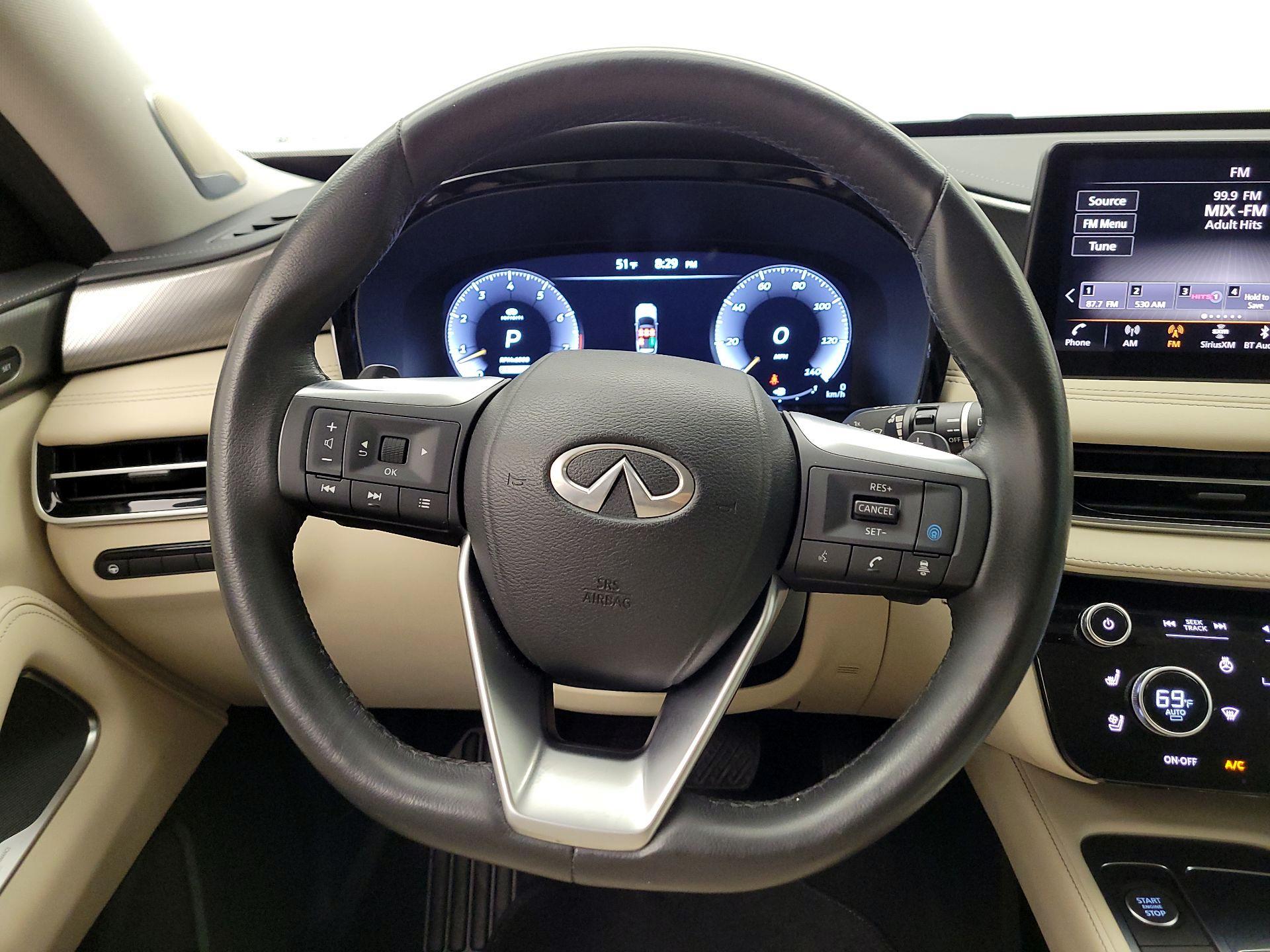 Thumbnail: 2023 INFINITI QX60 - 10