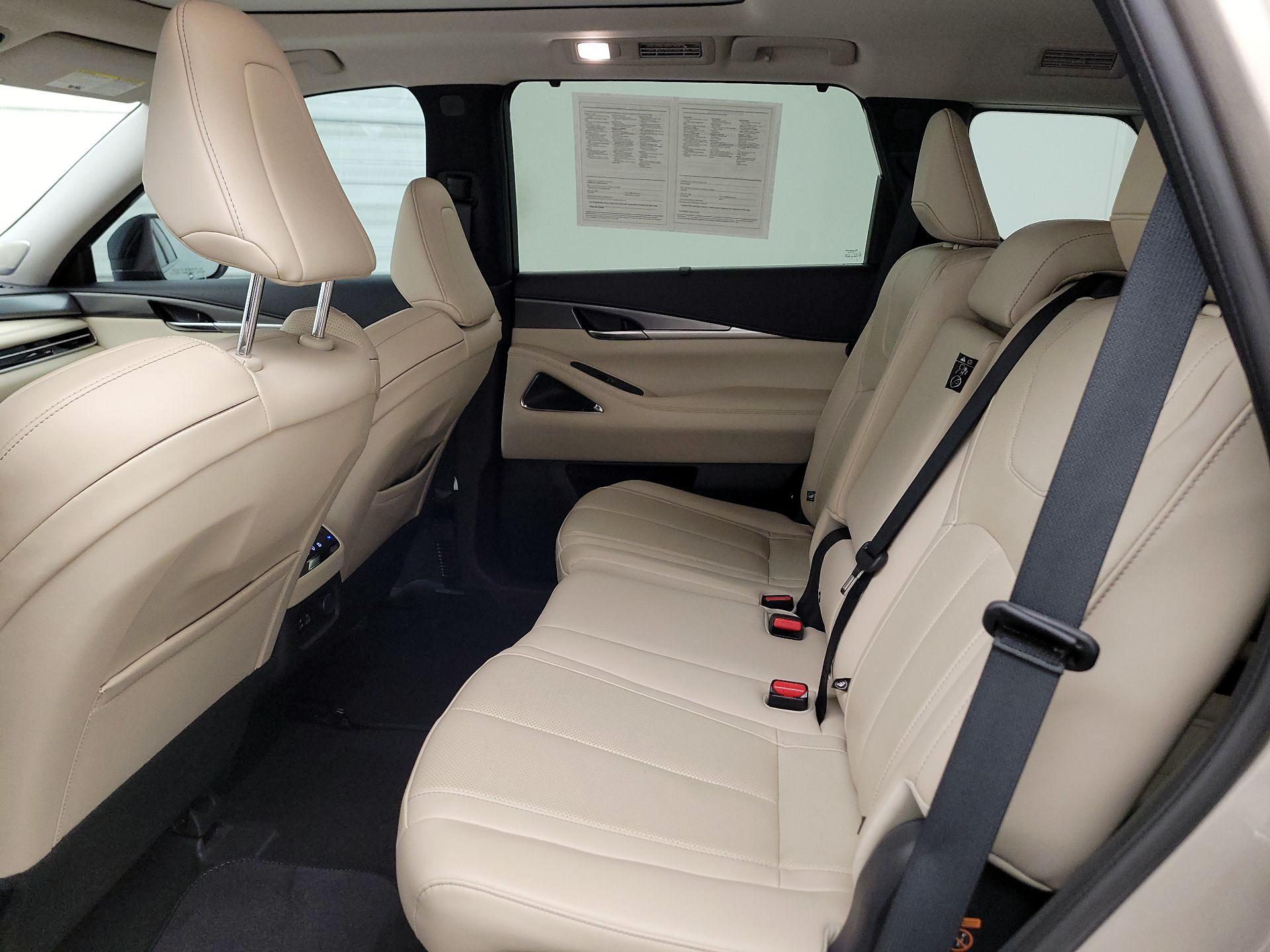 Thumbnail: 2023 INFINITI QX60 - 19