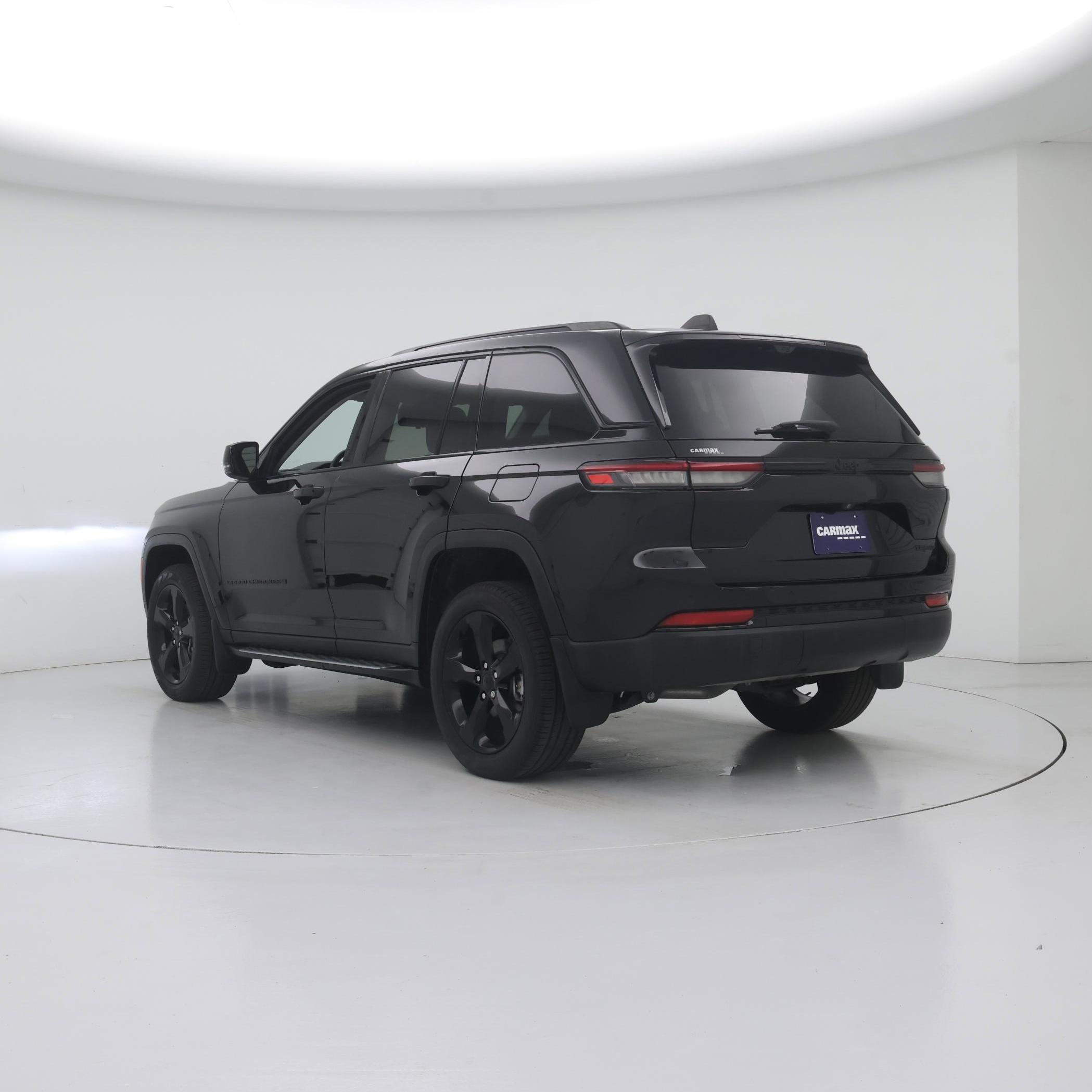 Thumbnail: 2023 Jeep Grand Cherokee - 2
