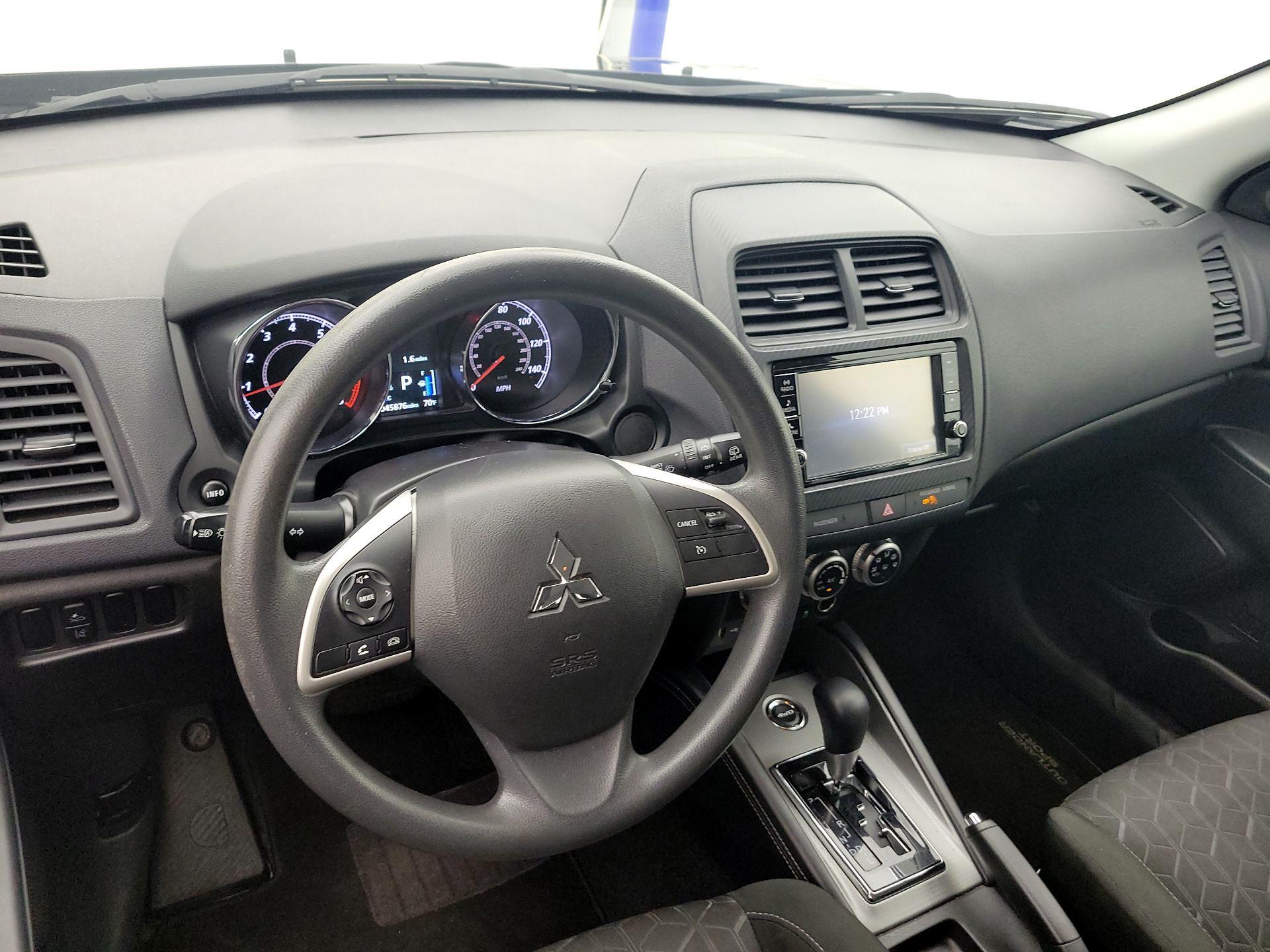 Thumbnail: 2023 Mitsubishi Outlander Sport - 9