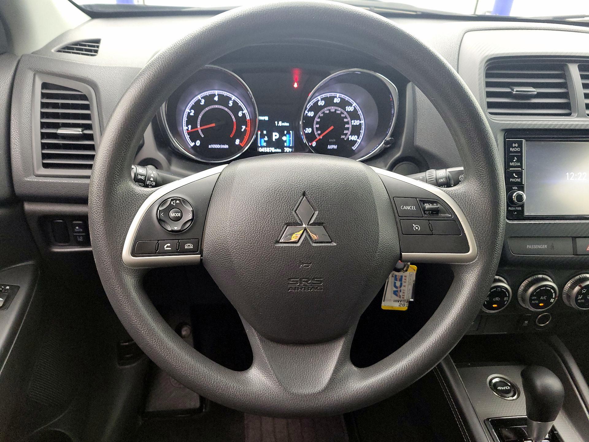 Thumbnail: 2023 Mitsubishi Outlander Sport - 10