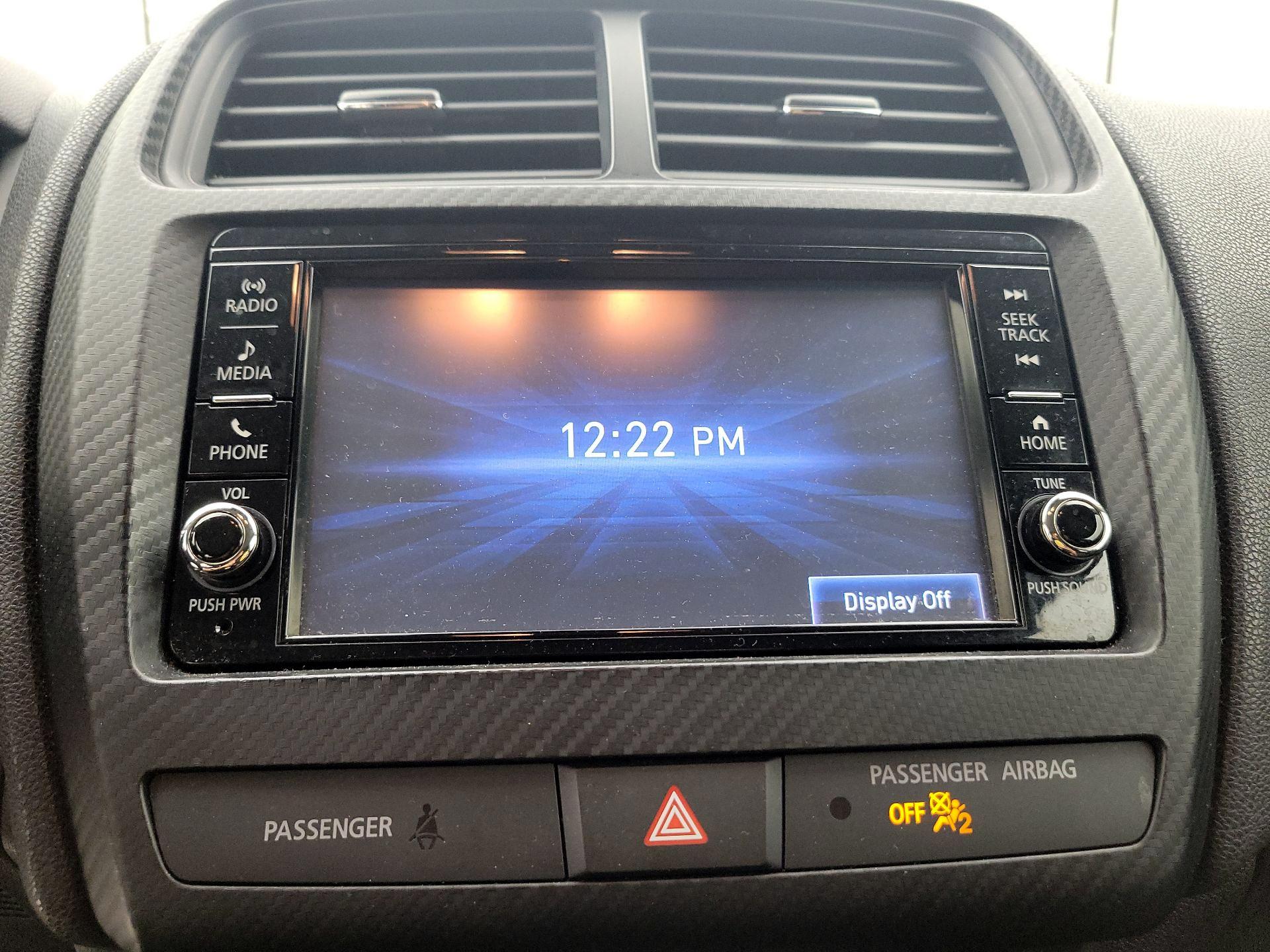 Thumbnail: 2023 Mitsubishi Outlander Sport - 15