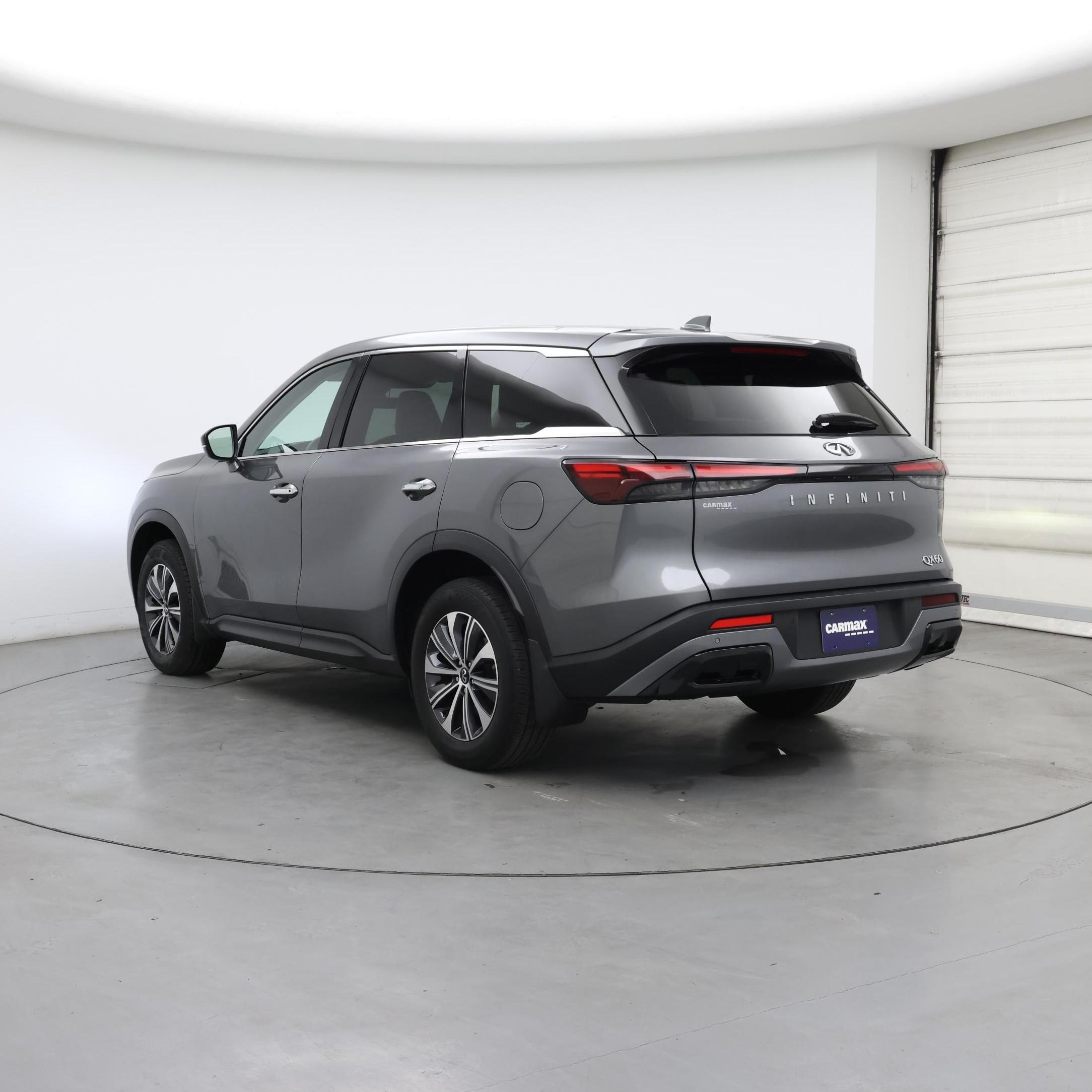 Thumbnail: 2023 INFINITI QX60 - 2