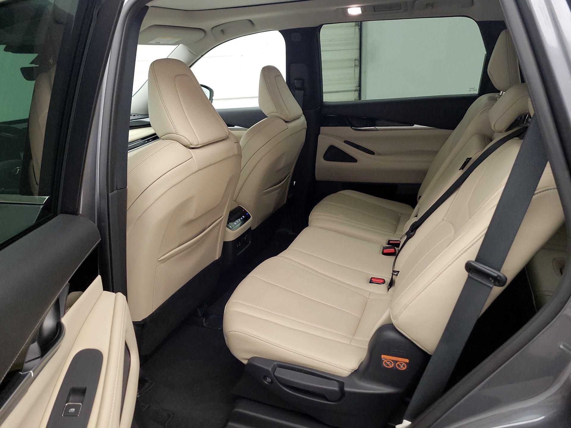 Thumbnail: 2023 INFINITI QX60 - 19