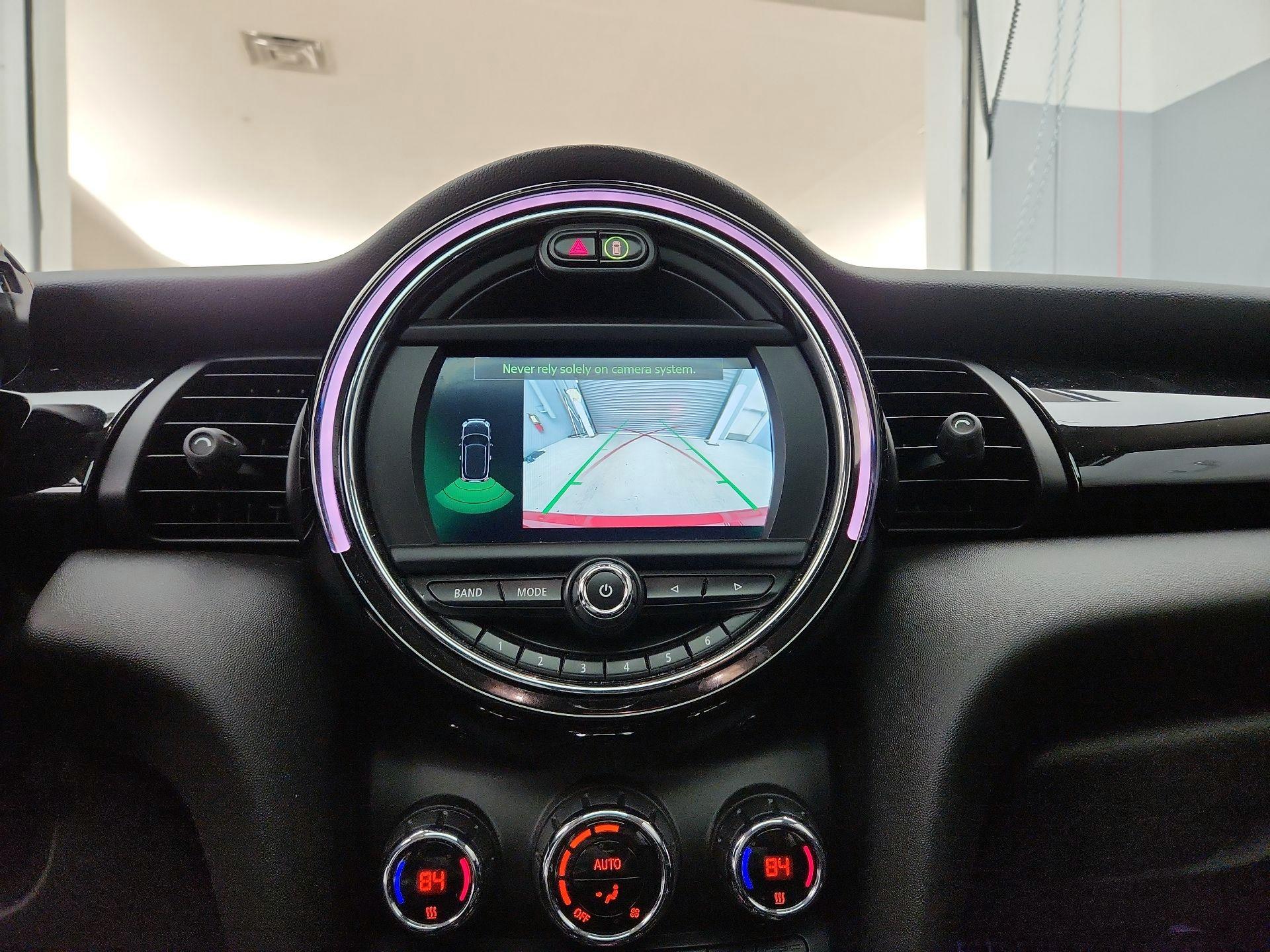 Thumbnail: 2020 MINI Cooper Hardtop - 14