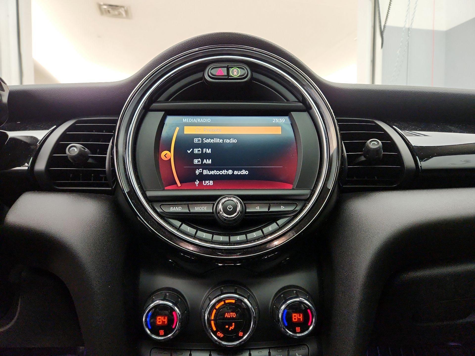 Thumbnail: 2020 MINI Cooper Hardtop - 15