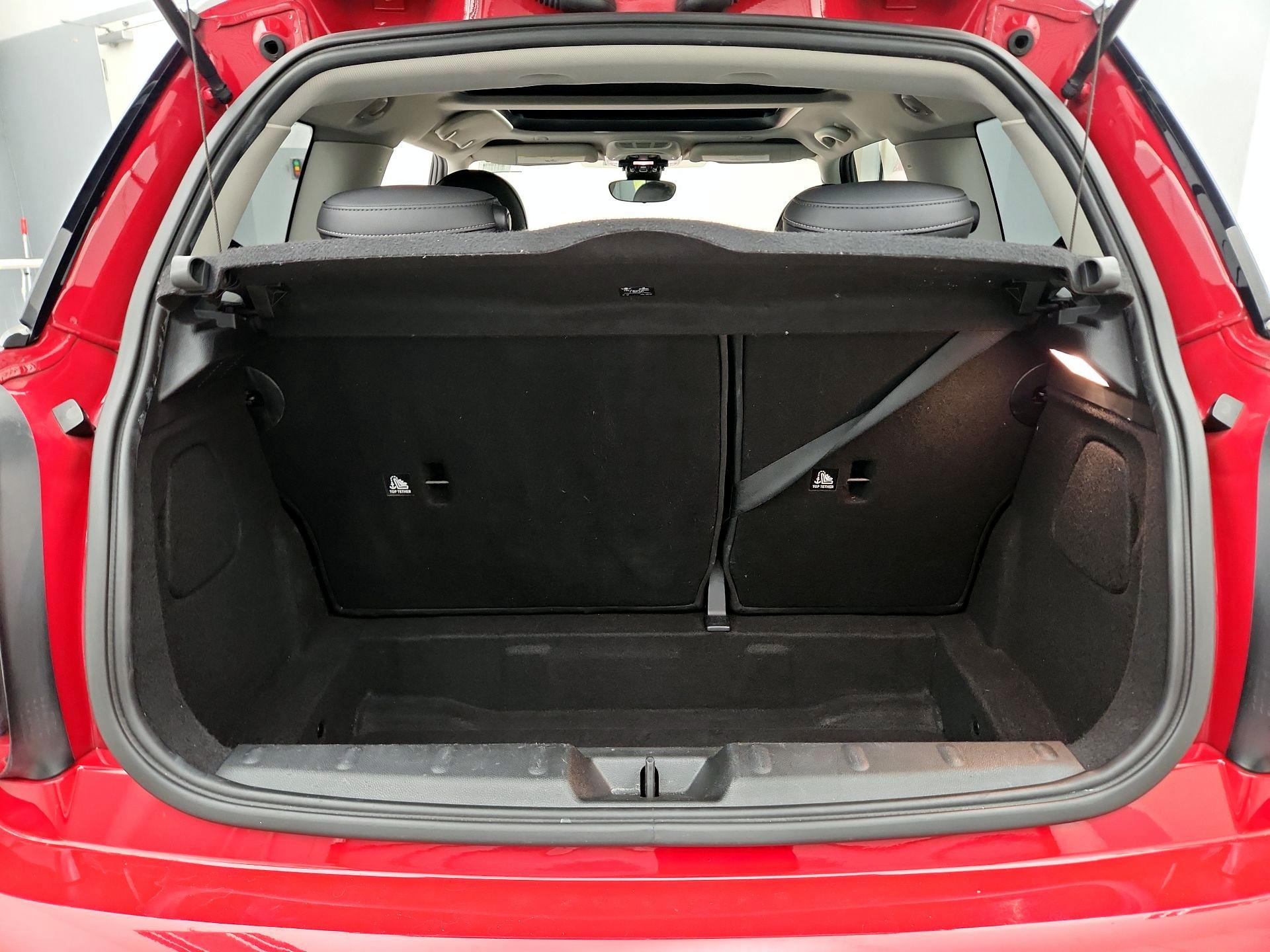 Thumbnail: 2020 MINI Cooper Hardtop - 20