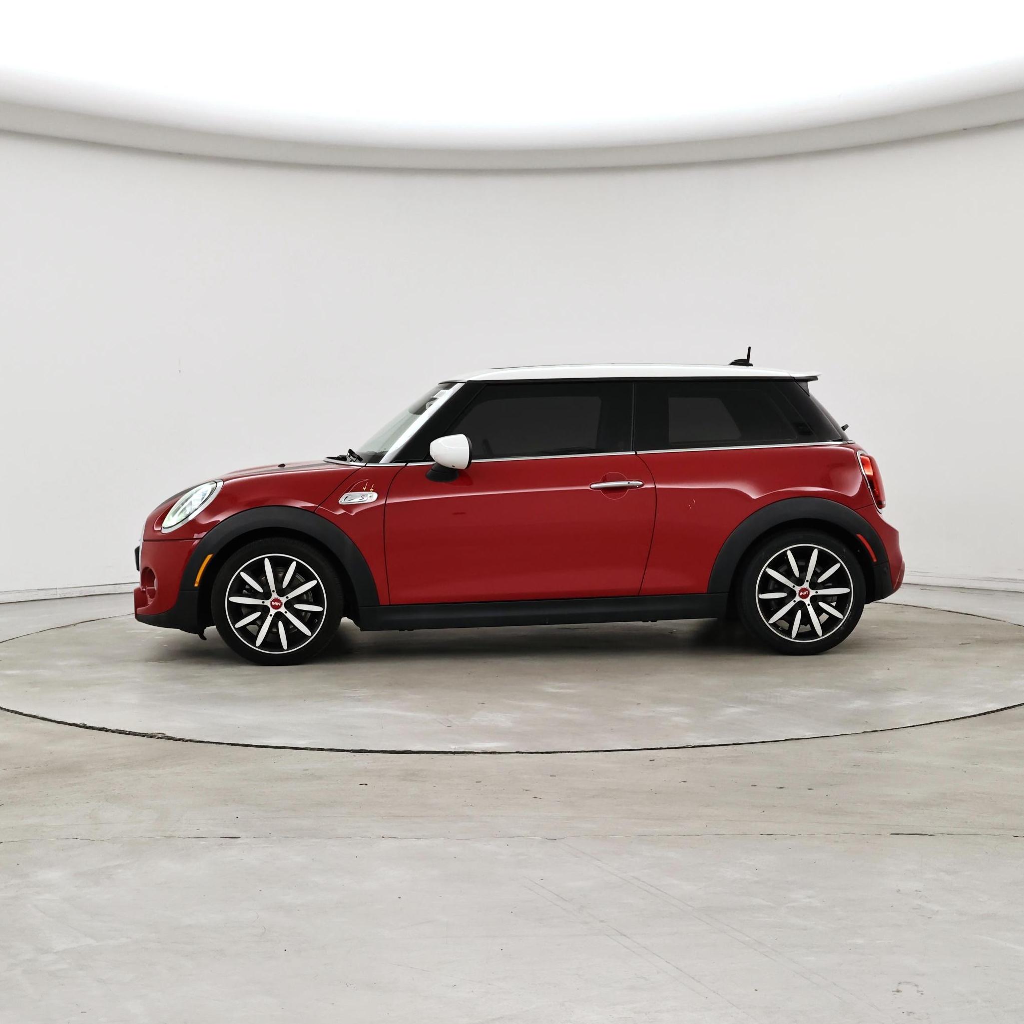 Thumbnail: 2020 MINI Cooper Hardtop - 3