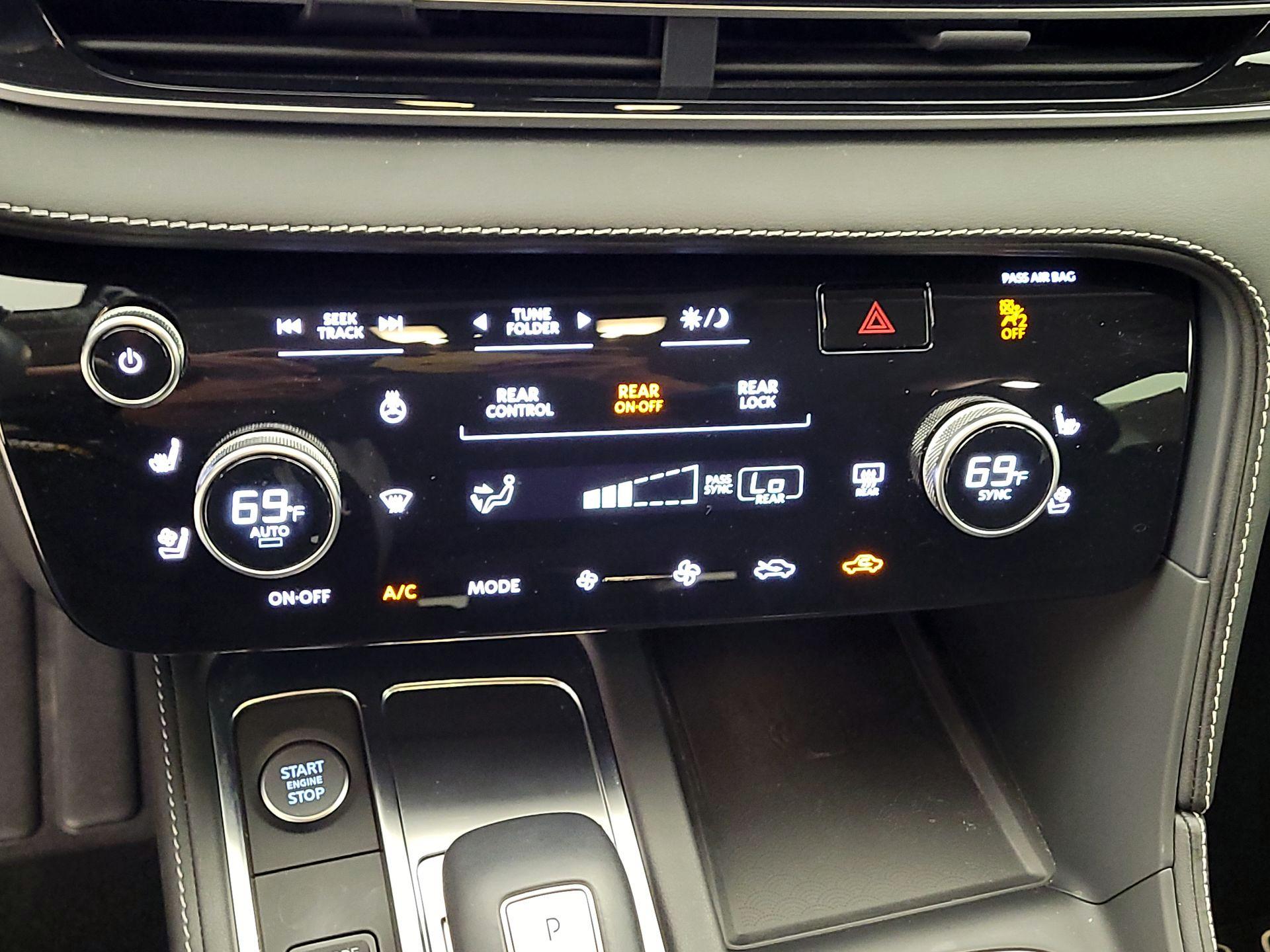 Thumbnail: 2023 INFINITI QX60 - 16