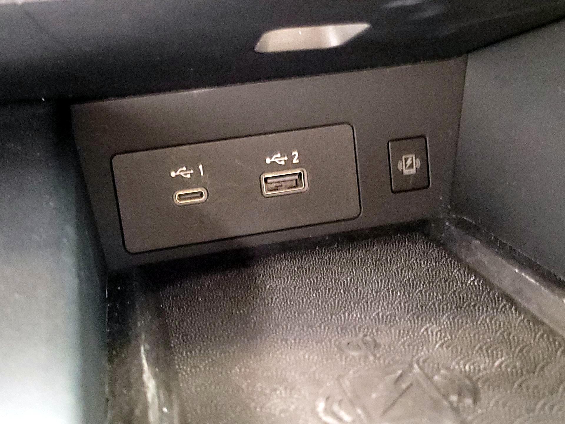 Thumbnail: 2023 INFINITI QX60 - 18