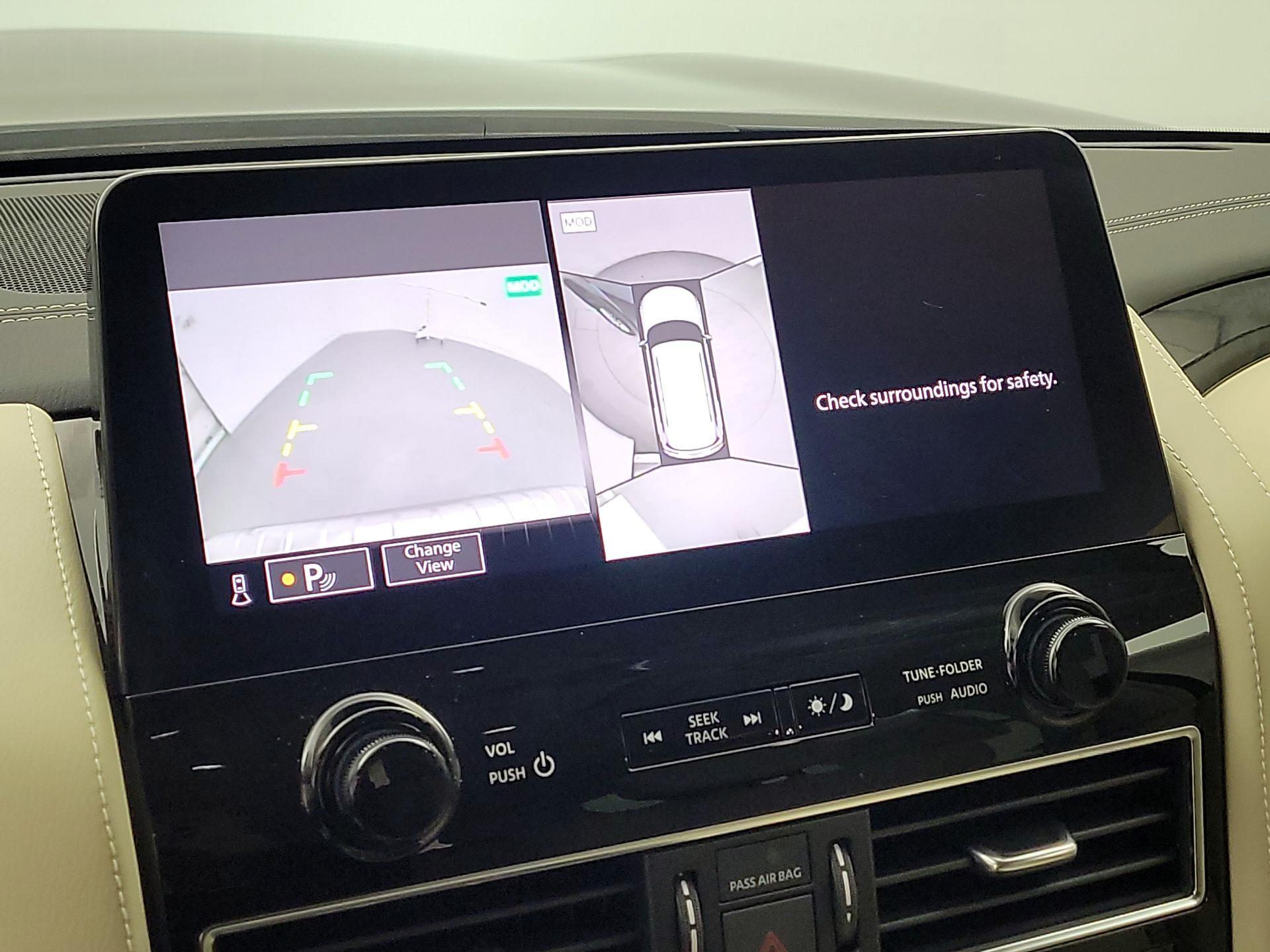 Thumbnail: 2022 INFINITI QX80 - 14