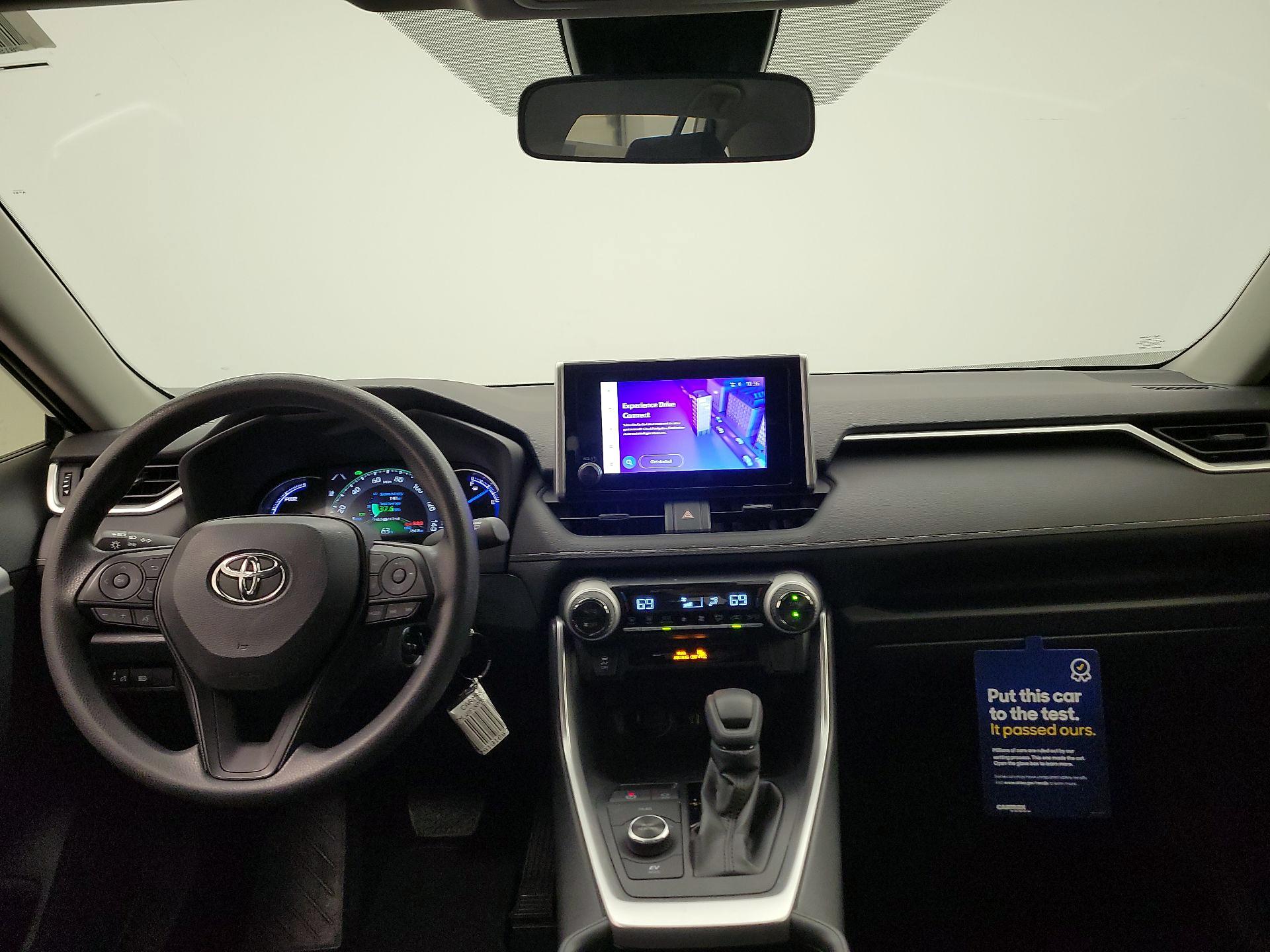 Thumbnail: 2023 Toyota RAV4 - 9