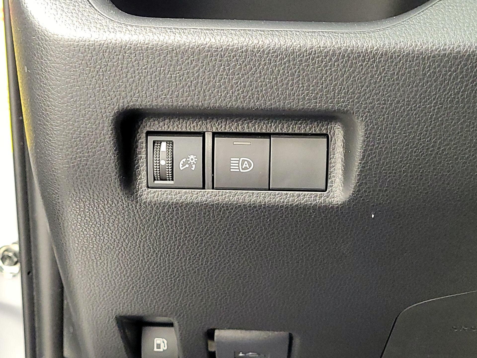 Thumbnail: 2023 Toyota RAV4 - 13