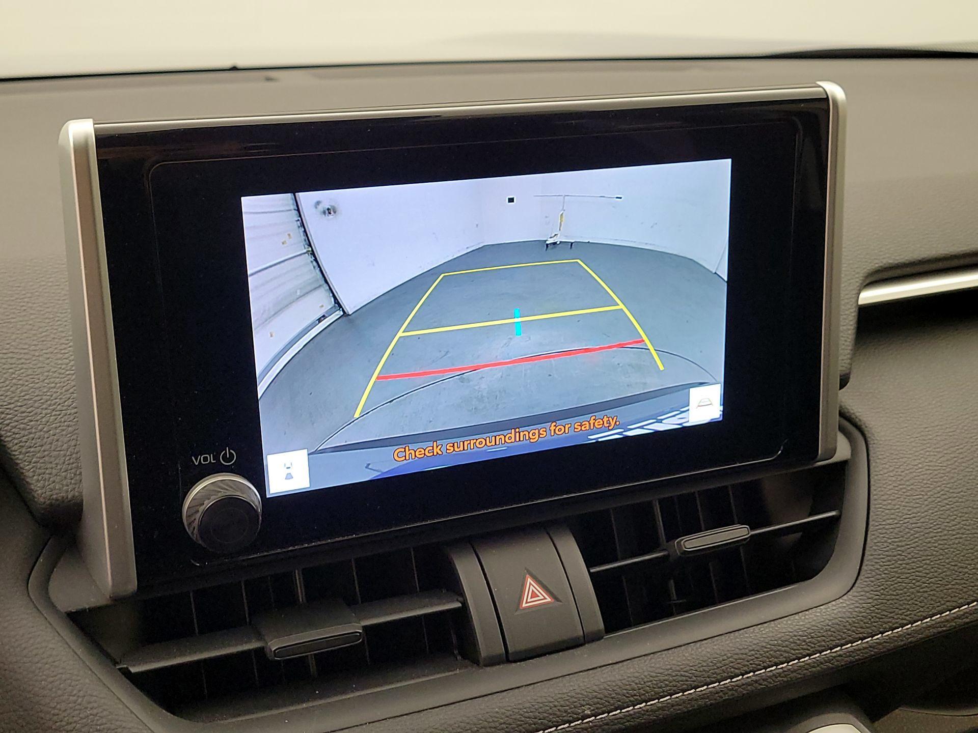 Thumbnail: 2023 Toyota RAV4 - 14