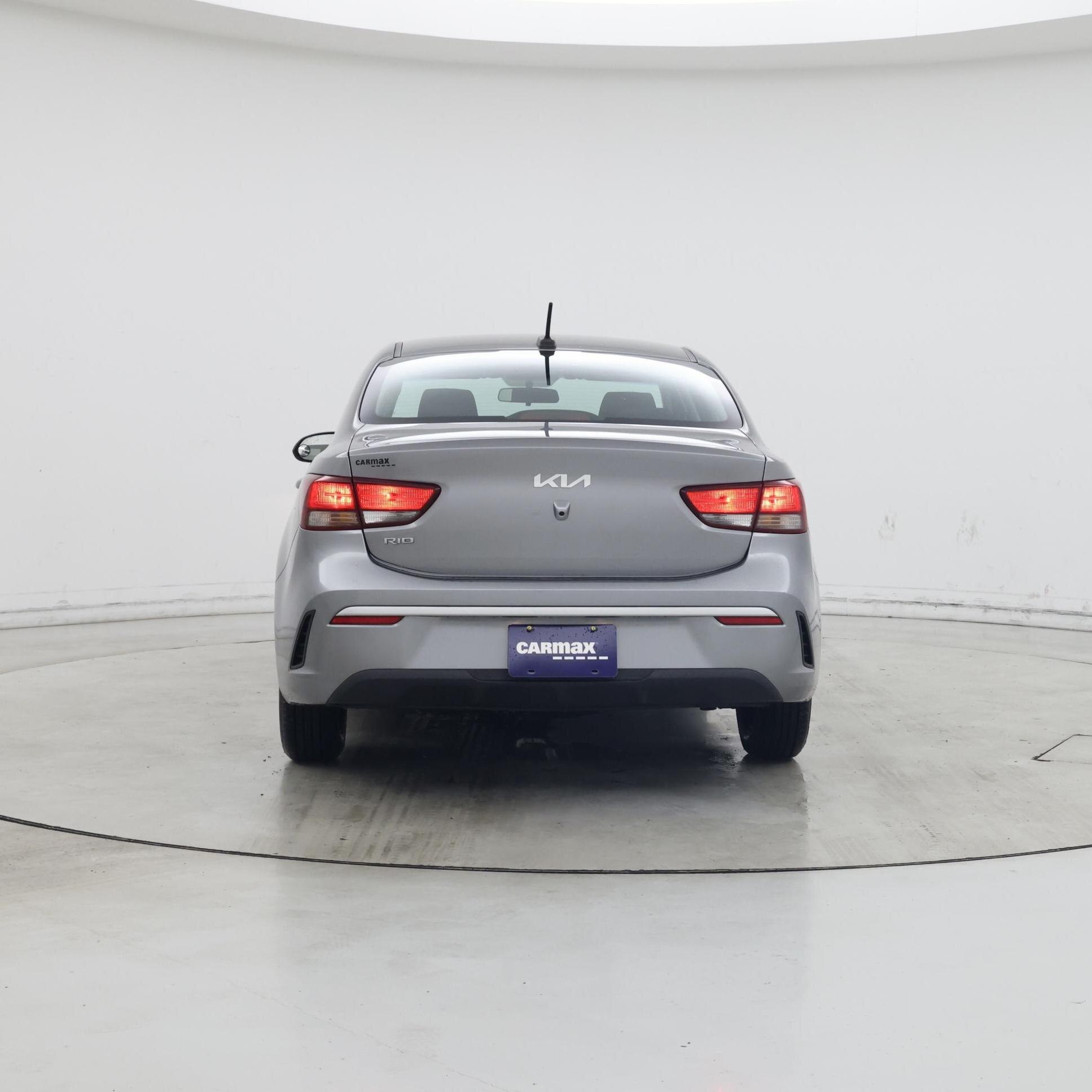 Thumbnail: 2022 Kia Rio - 6